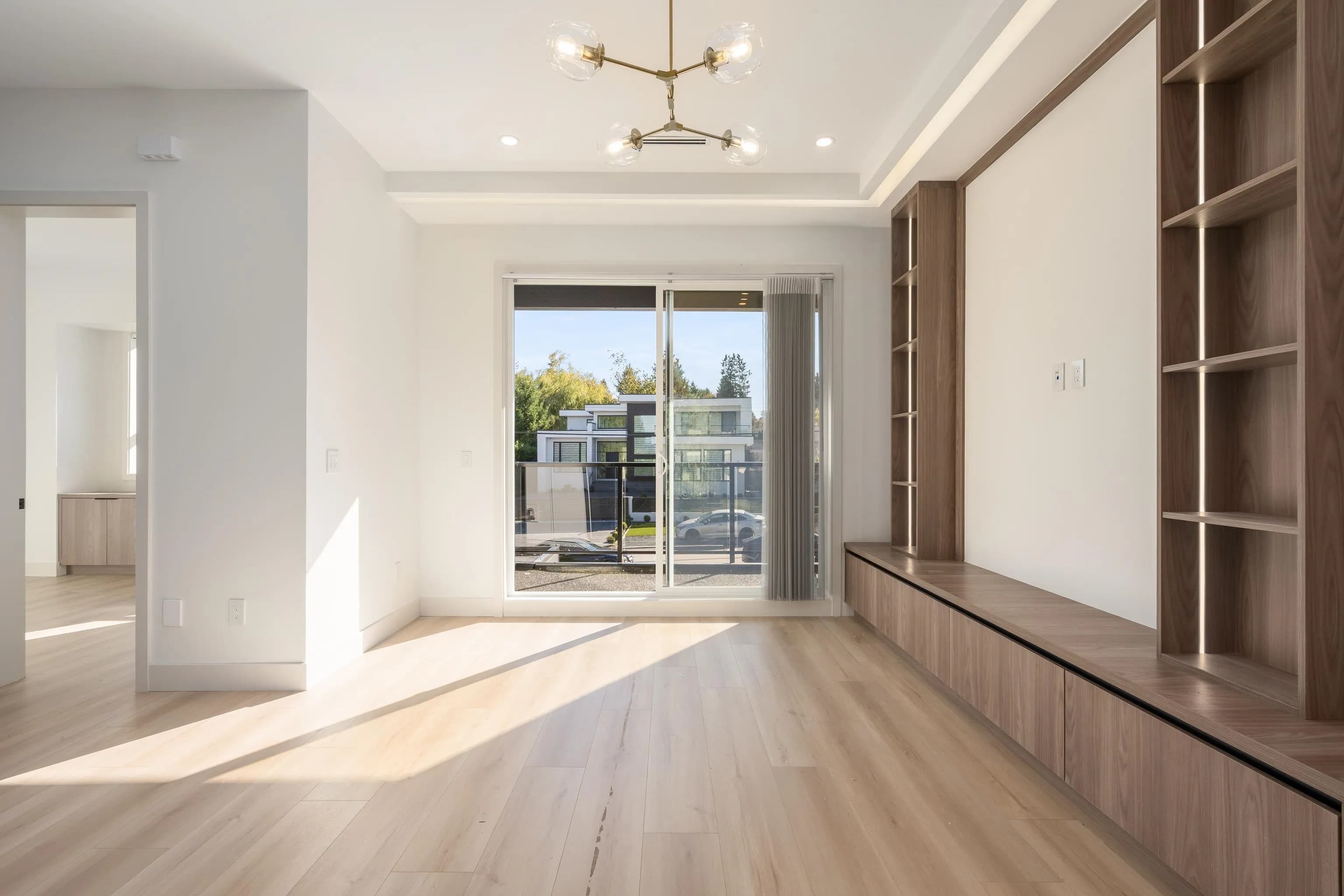 102 14753 111a Avenue, Surrey, BC V3R 2E2 — image 7