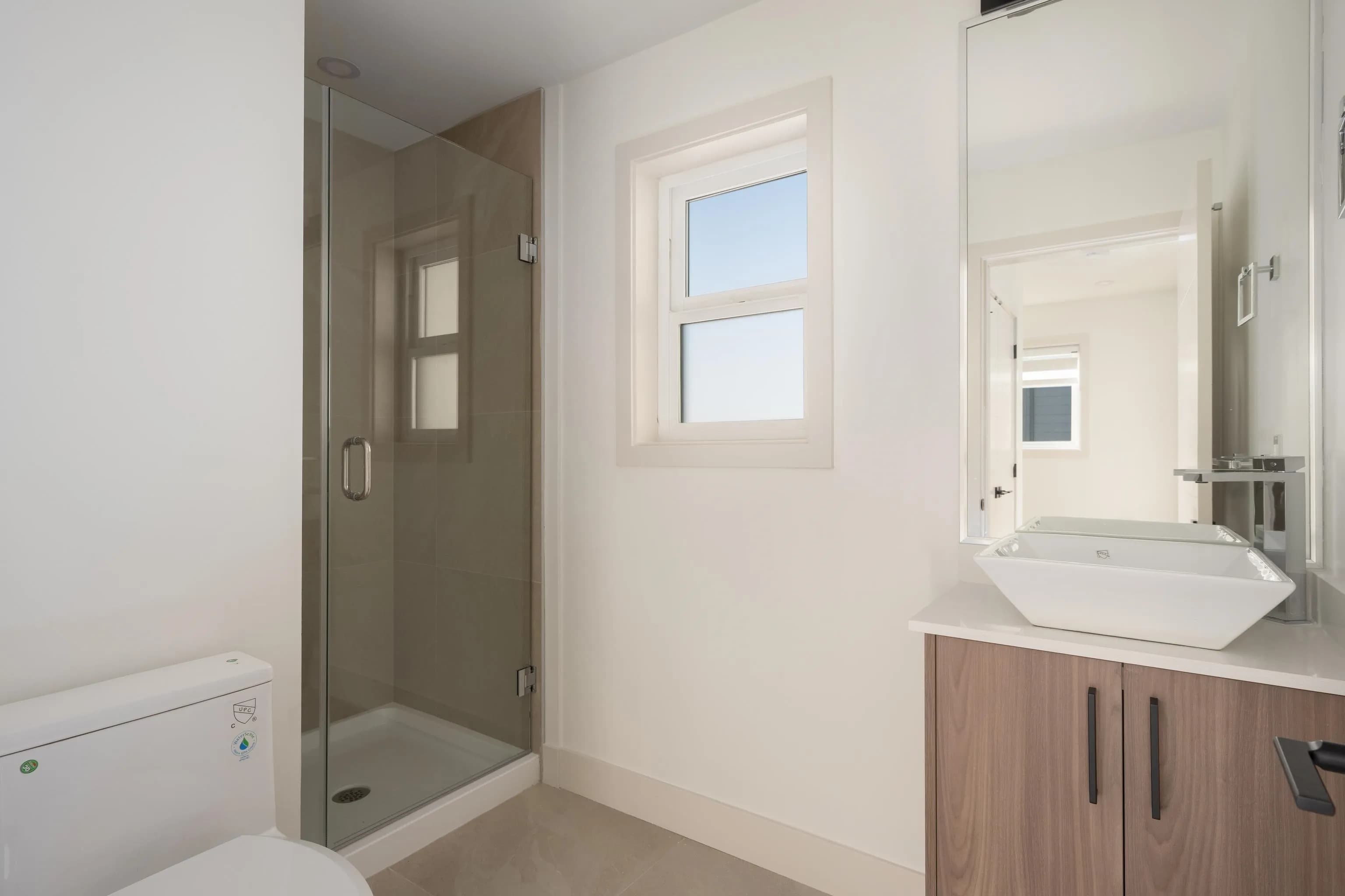 102 14753 111a Avenue, Surrey, BC V3R 2E2 — image 29