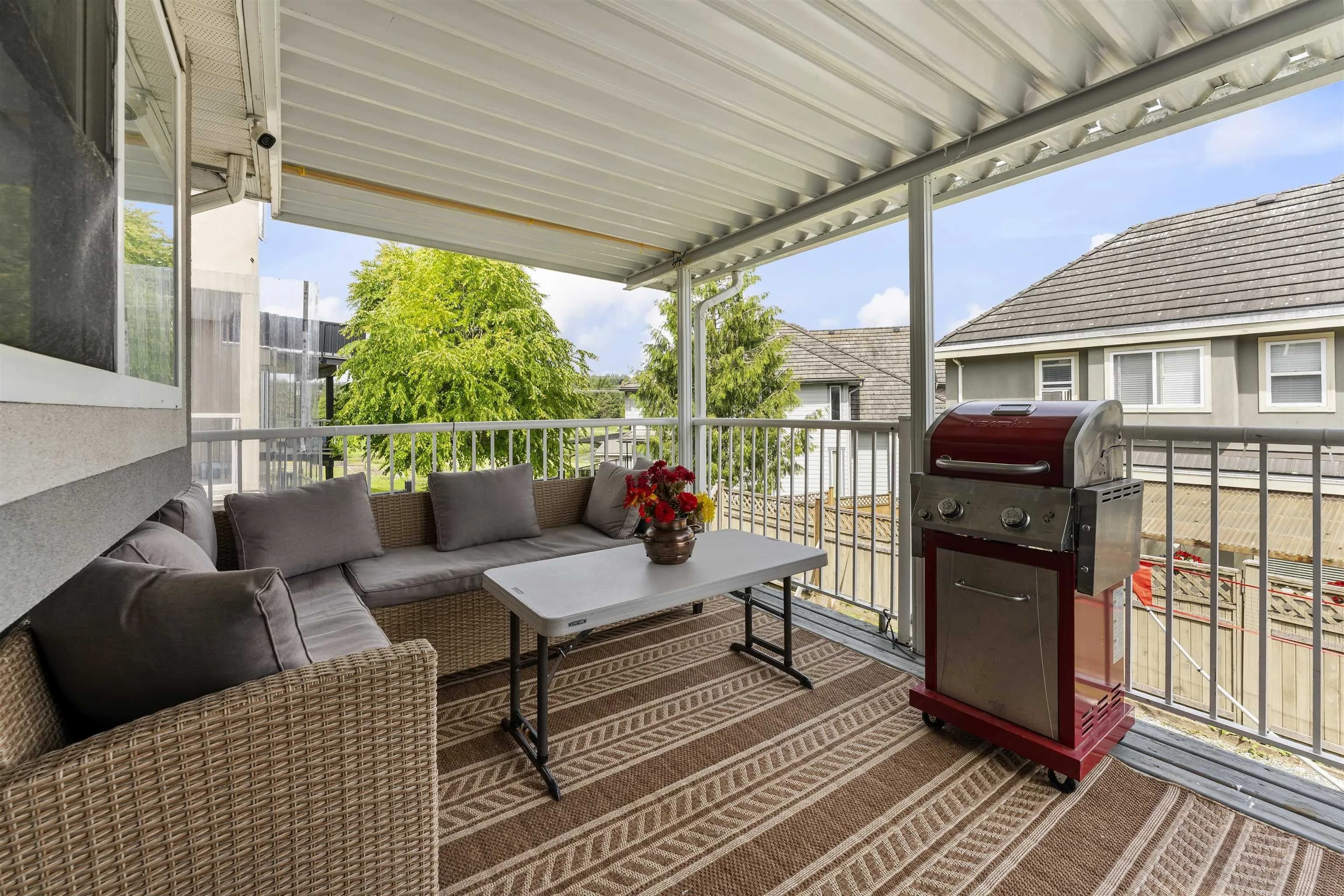 7670 150b Street, Surrey, BC V3S 5P1 — image 31
