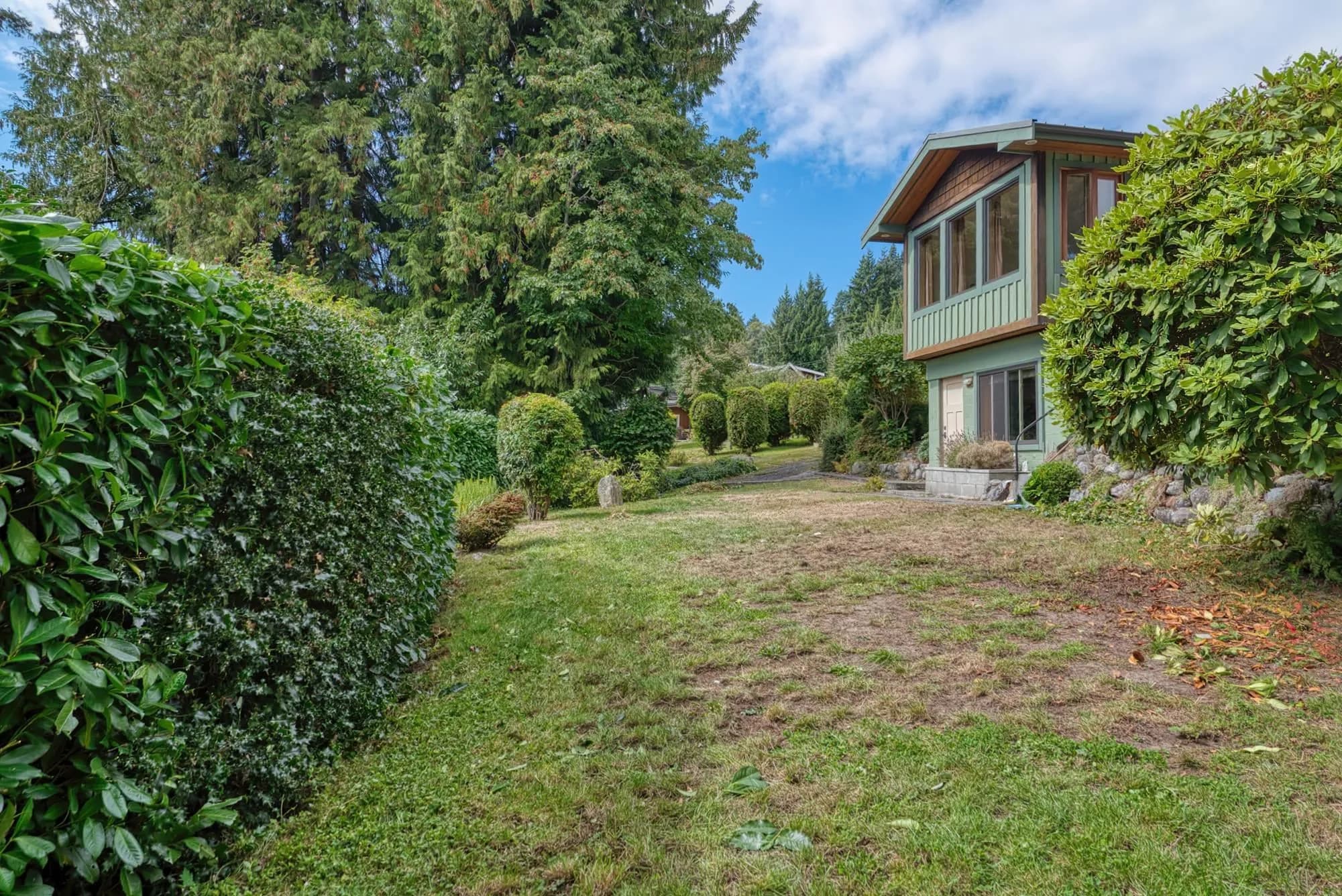 987 Gower Point Road, Gibsons, BC V0N 1V3 — image 32