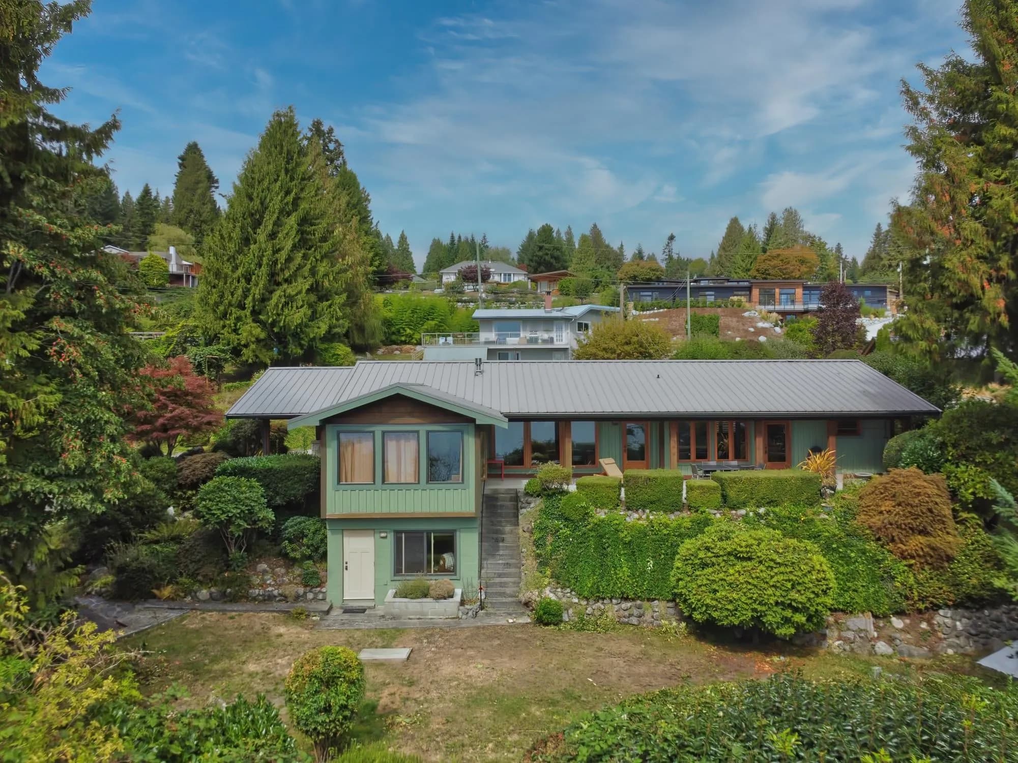 987 Gower Point Road, Gibsons, BC V0N 1V3 — image 31