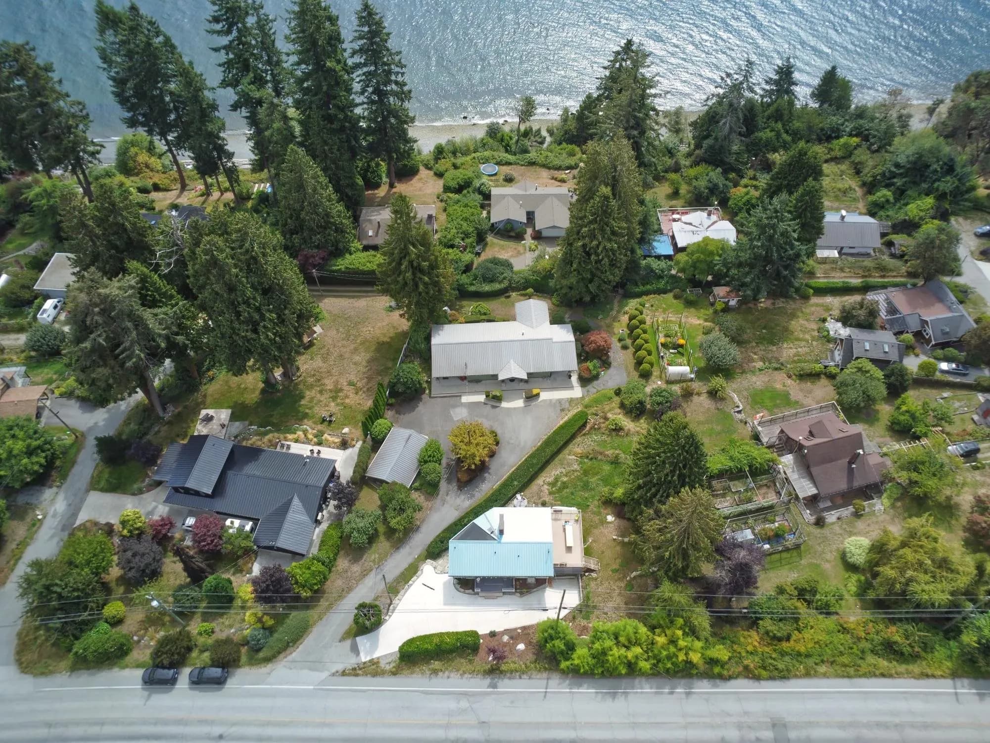 987 Gower Point Road, Gibsons, BC V0N 1V3 — image 39