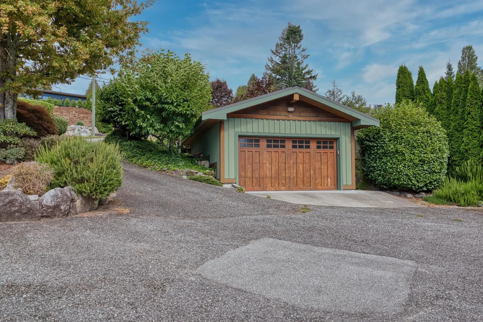 987 Gower Point Road, Gibsons, BC V0N 1V3 — image 35