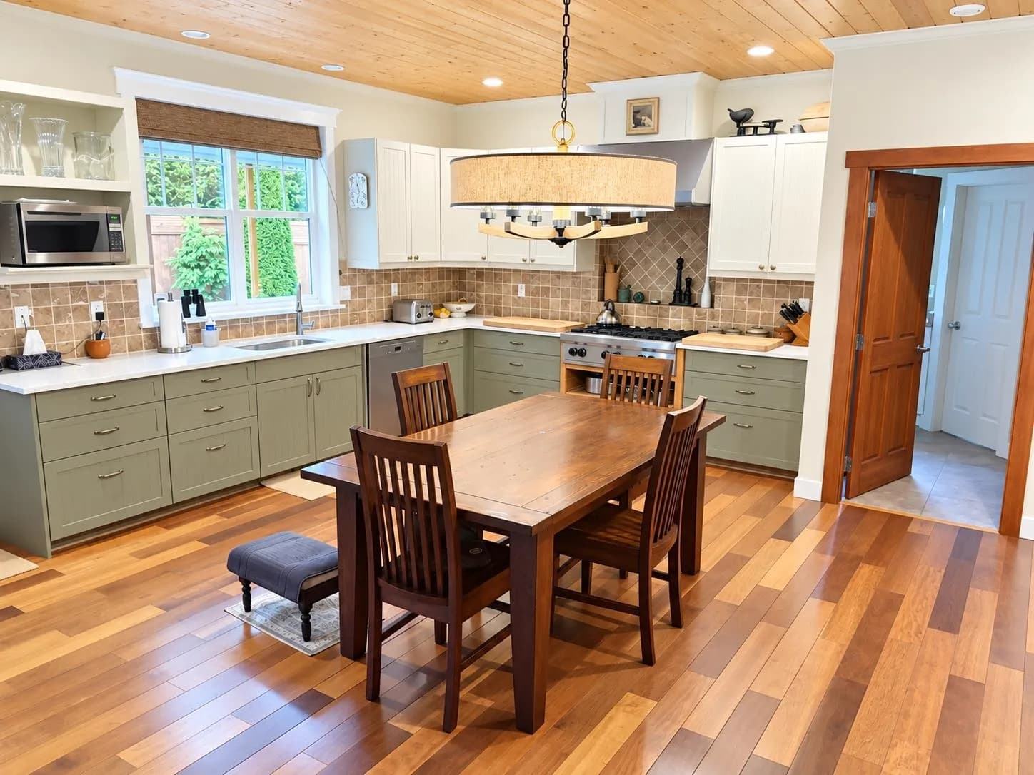 6161 Highmoor Place, Sechelt, BC V7Z 0L1 — image 18