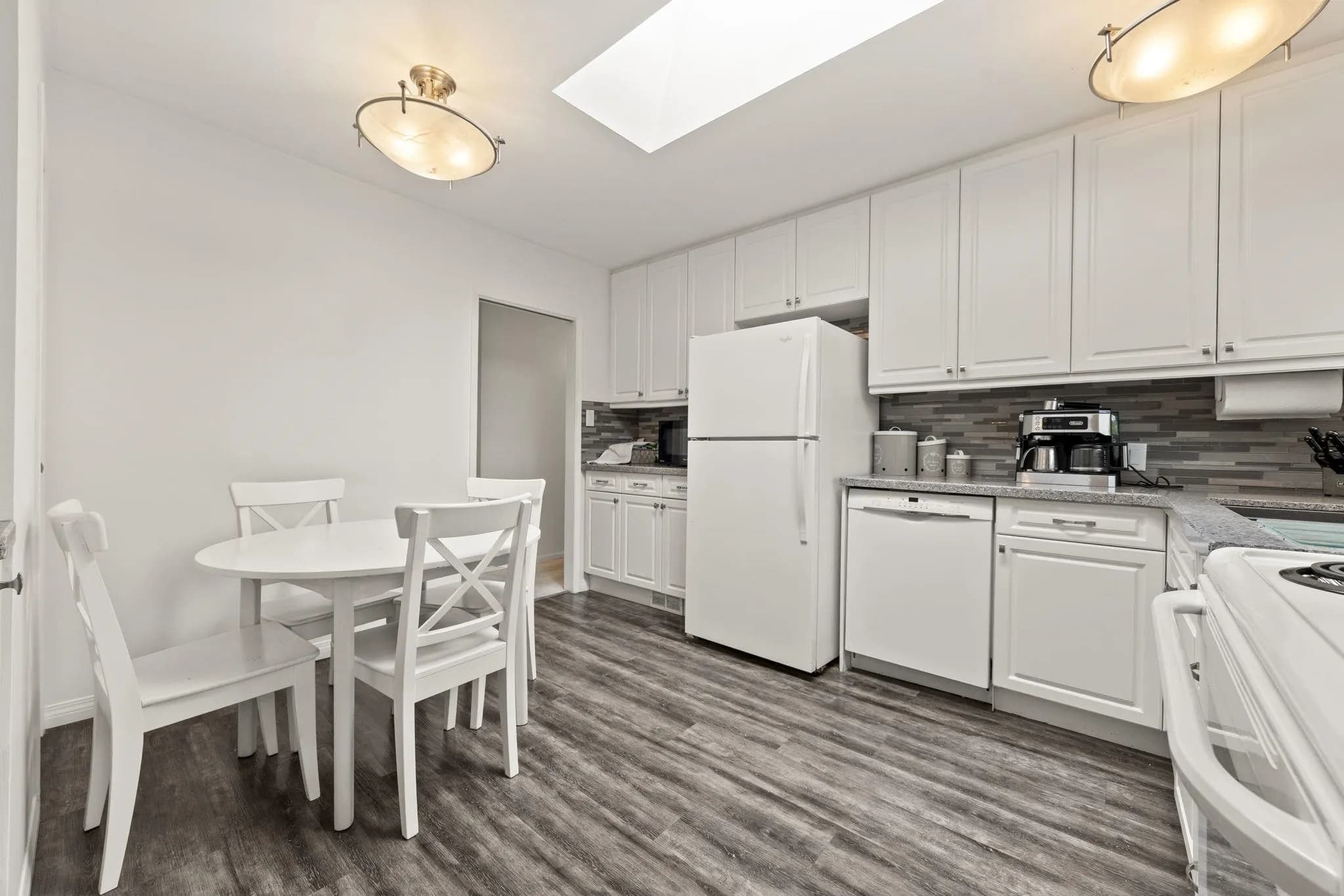 1350 Berkley Road, North Vancouver, BC V7G 0B2 — image 10