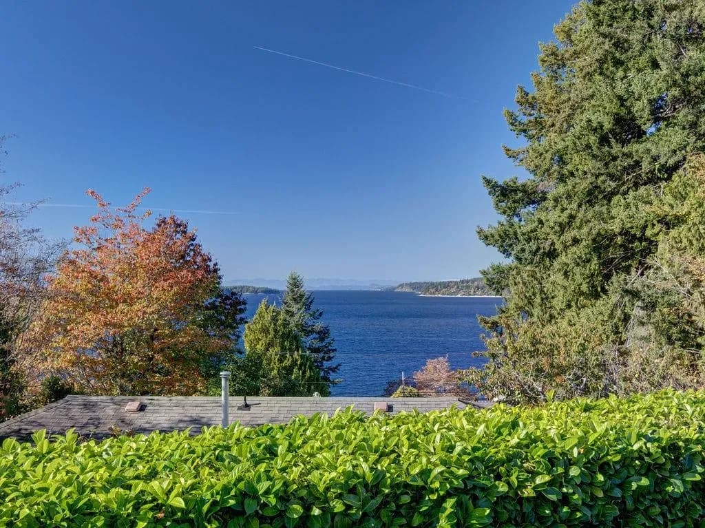 5229 Yacht Road, Sechelt, BC V7Z 0C1 — image 31