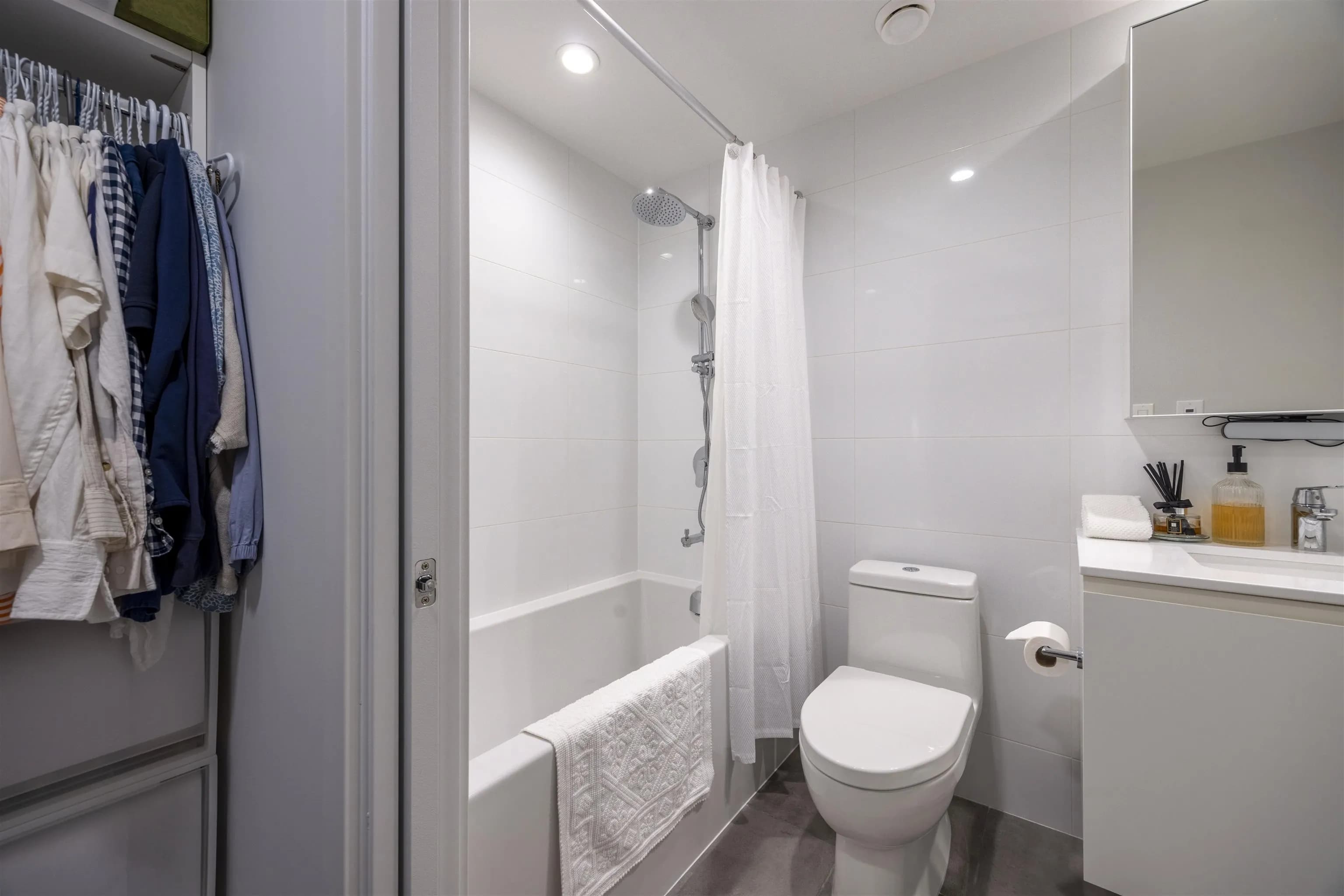 2606 3888 Evergreen Place, Burnaby, BC V3J 0M3 — image 13