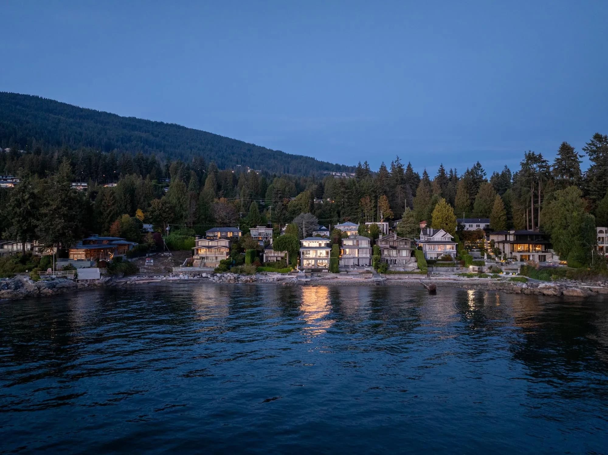 3156 Travers Avenue, West Vancouver, BC V7V 1G3 — image 31