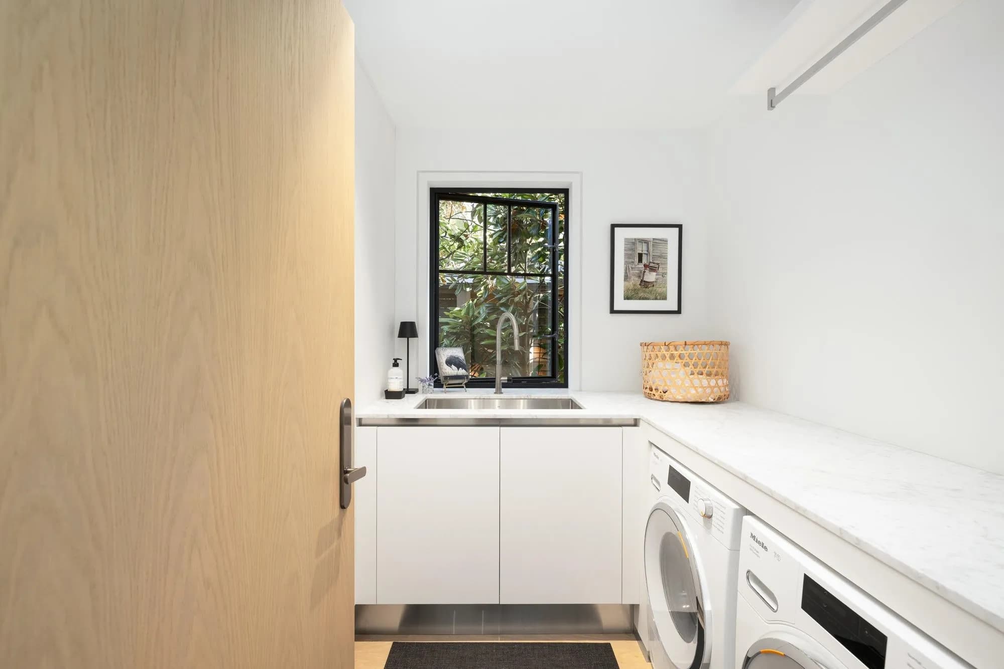 3156 Travers Avenue, West Vancouver, BC V7V 1G3 — image 38