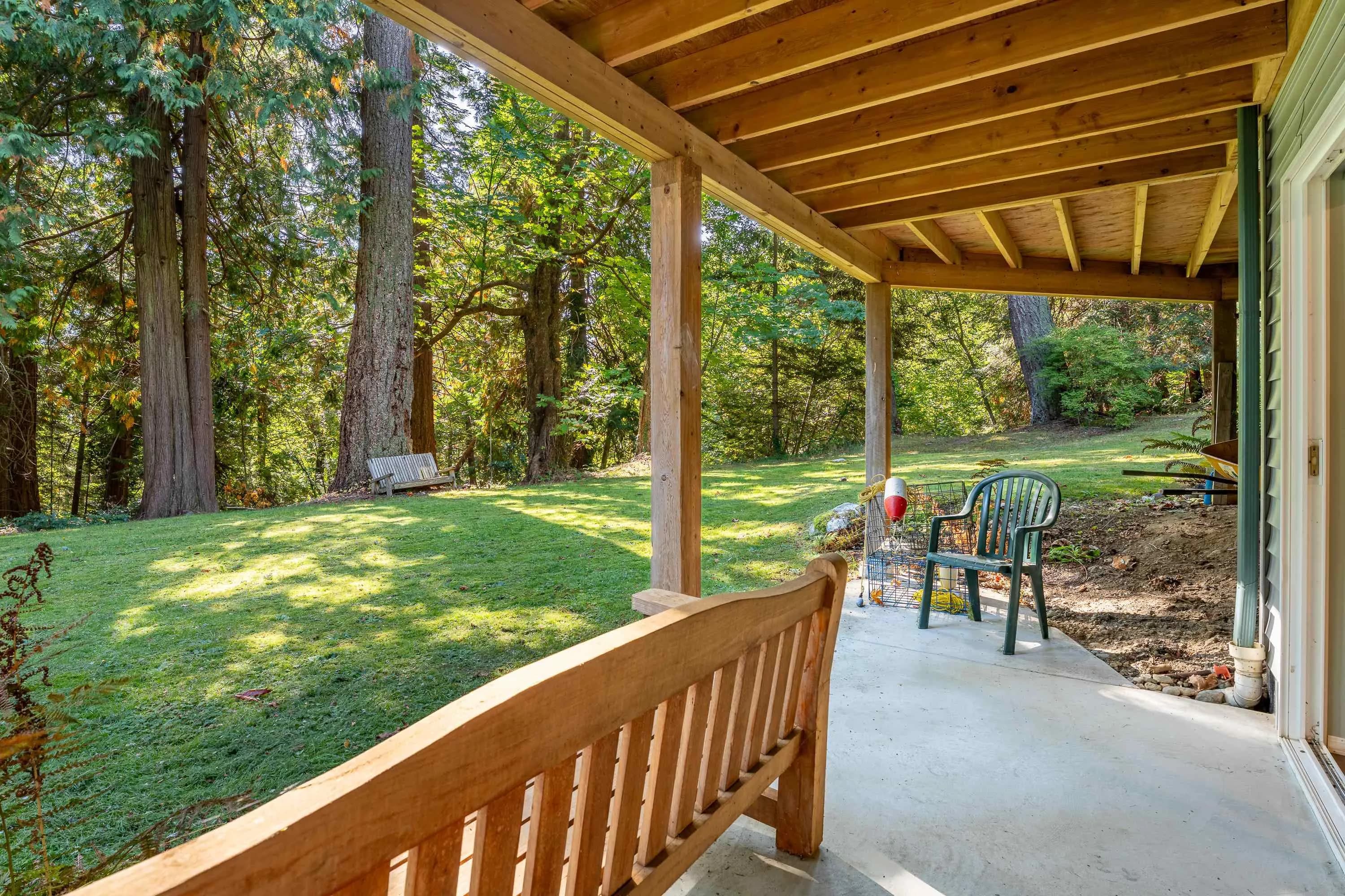 75 Larson Road, Gibsons, BC V0N 1V3 — image 28