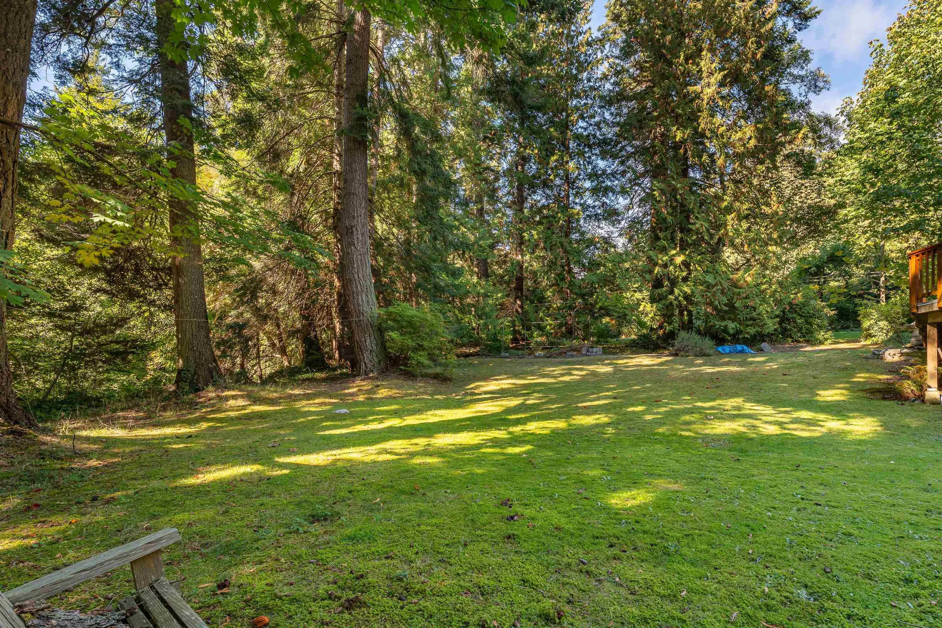 75 Larson Road, Gibsons, BC V0N 1V3 — image 29