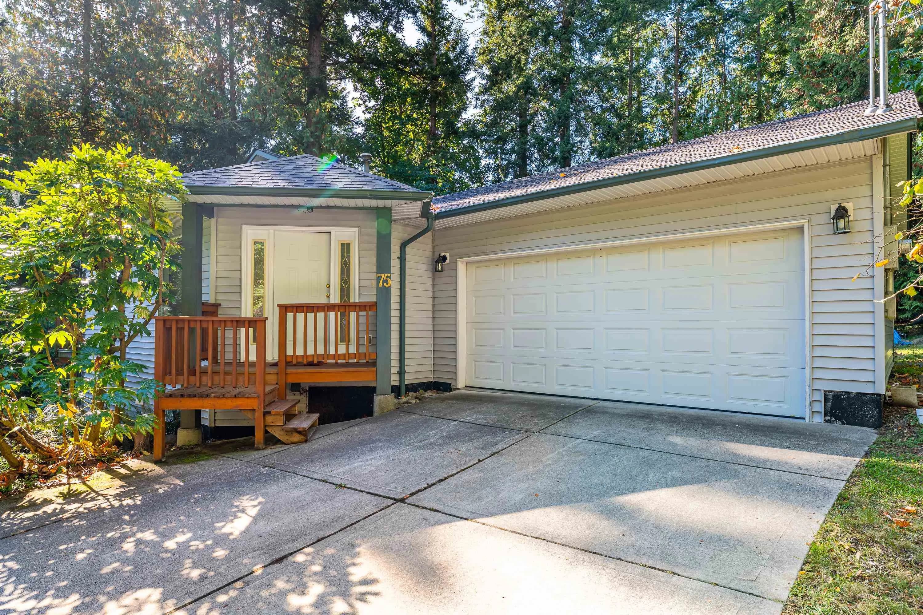 75 Larson Road, Gibsons, BC V0N 1V3 — image 37