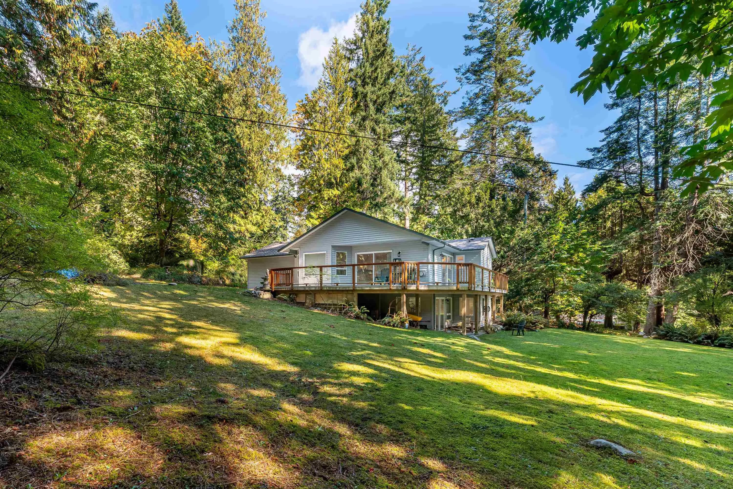 75 Larson Road, Gibsons, BC V0N 1V3 — image 34