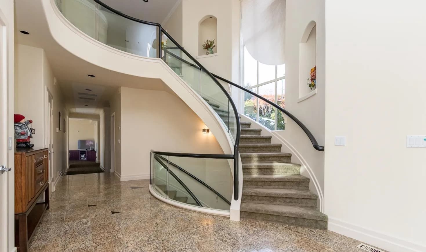 620 Knockmaroon Road, West Vancouver, BC V7S 1R6 — image 4