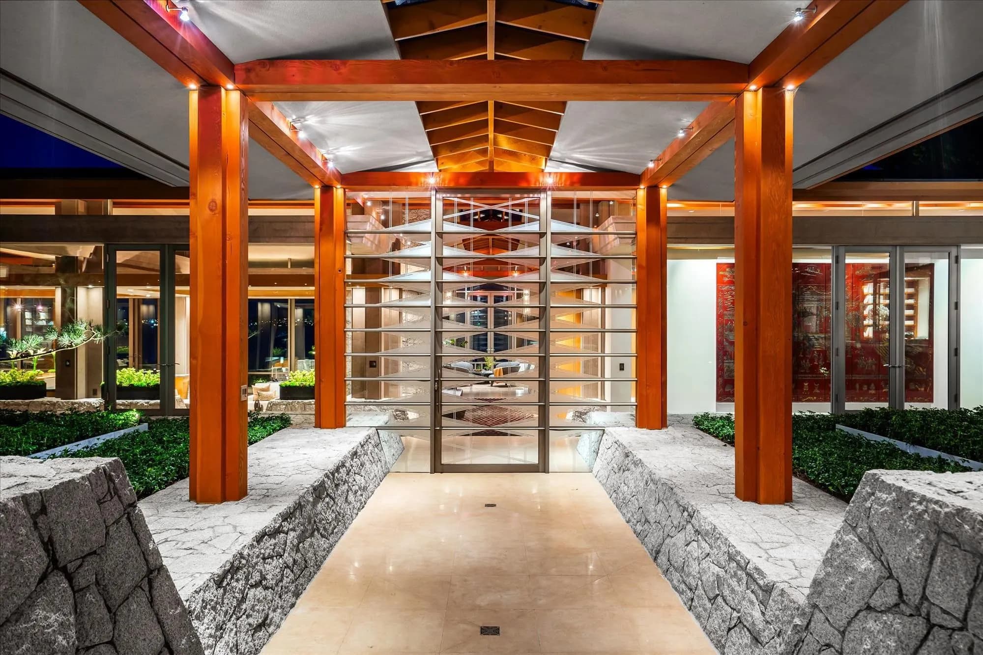3330 Radcliffe Avenue, West Vancouver, BC V7V 1G6 — image 10