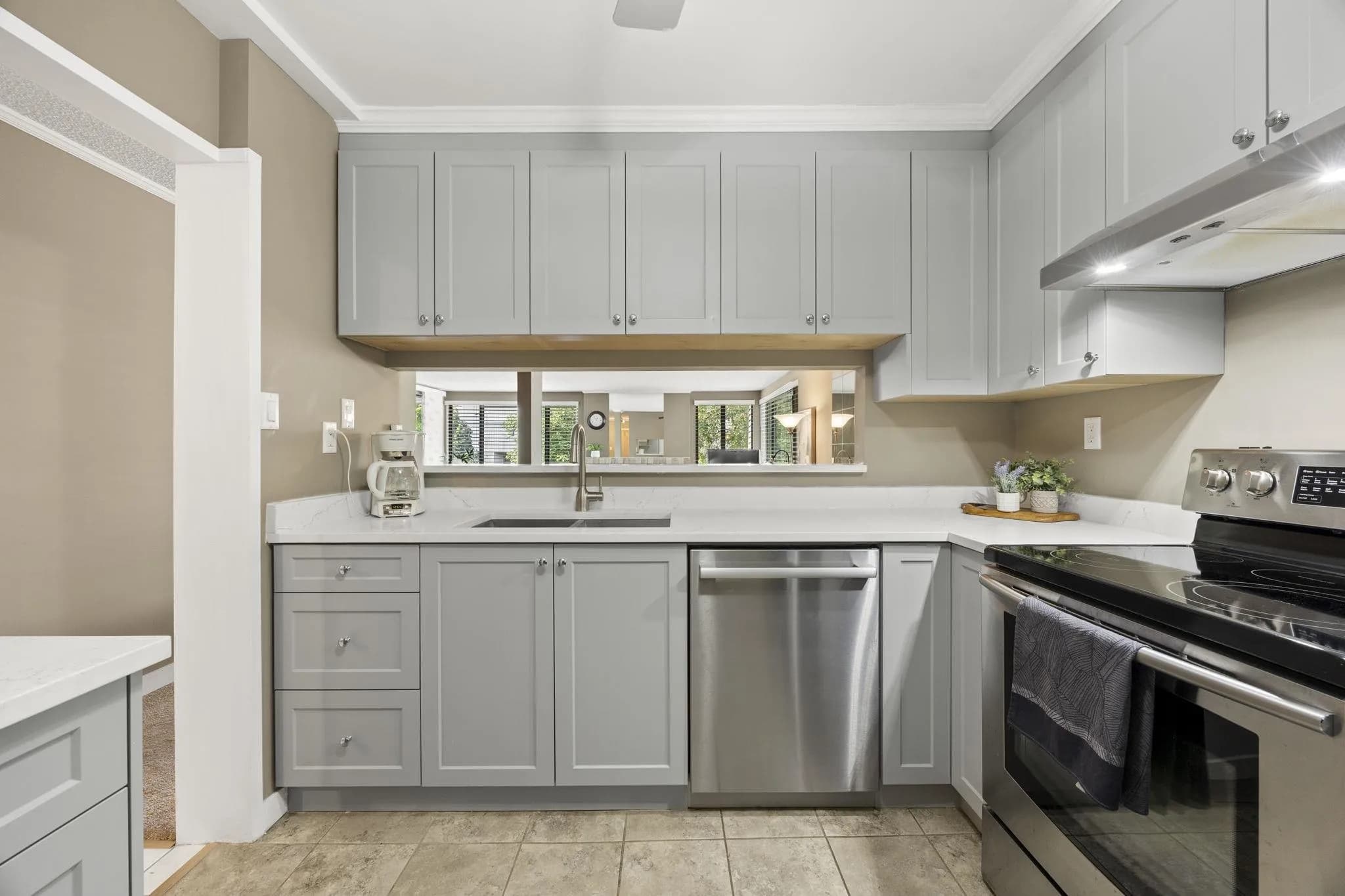 212 15313 19 Avenue, Surrey, BC V4A 1X6 — image 10