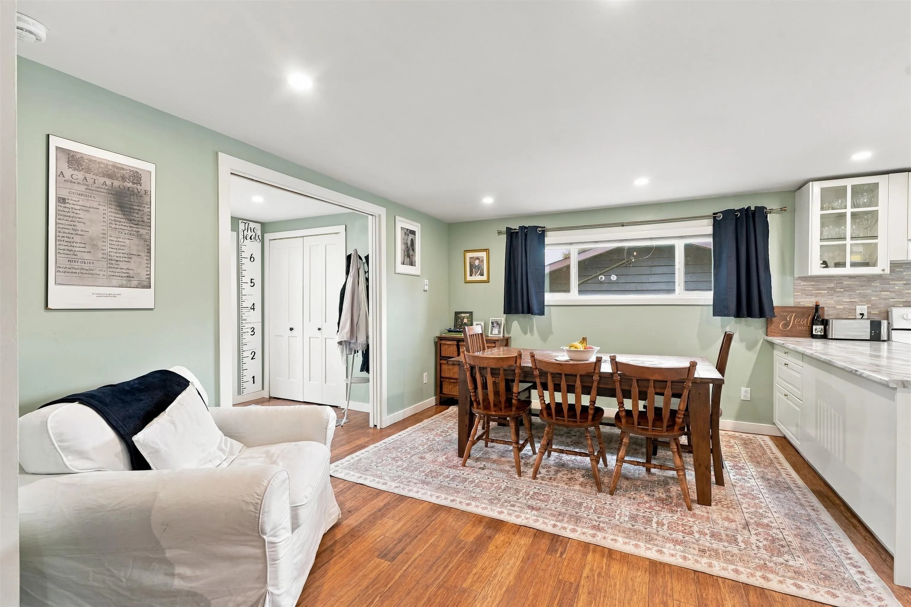 5734 Pebble Crescent, Sechelt, BC V0N 3A0 — image 11