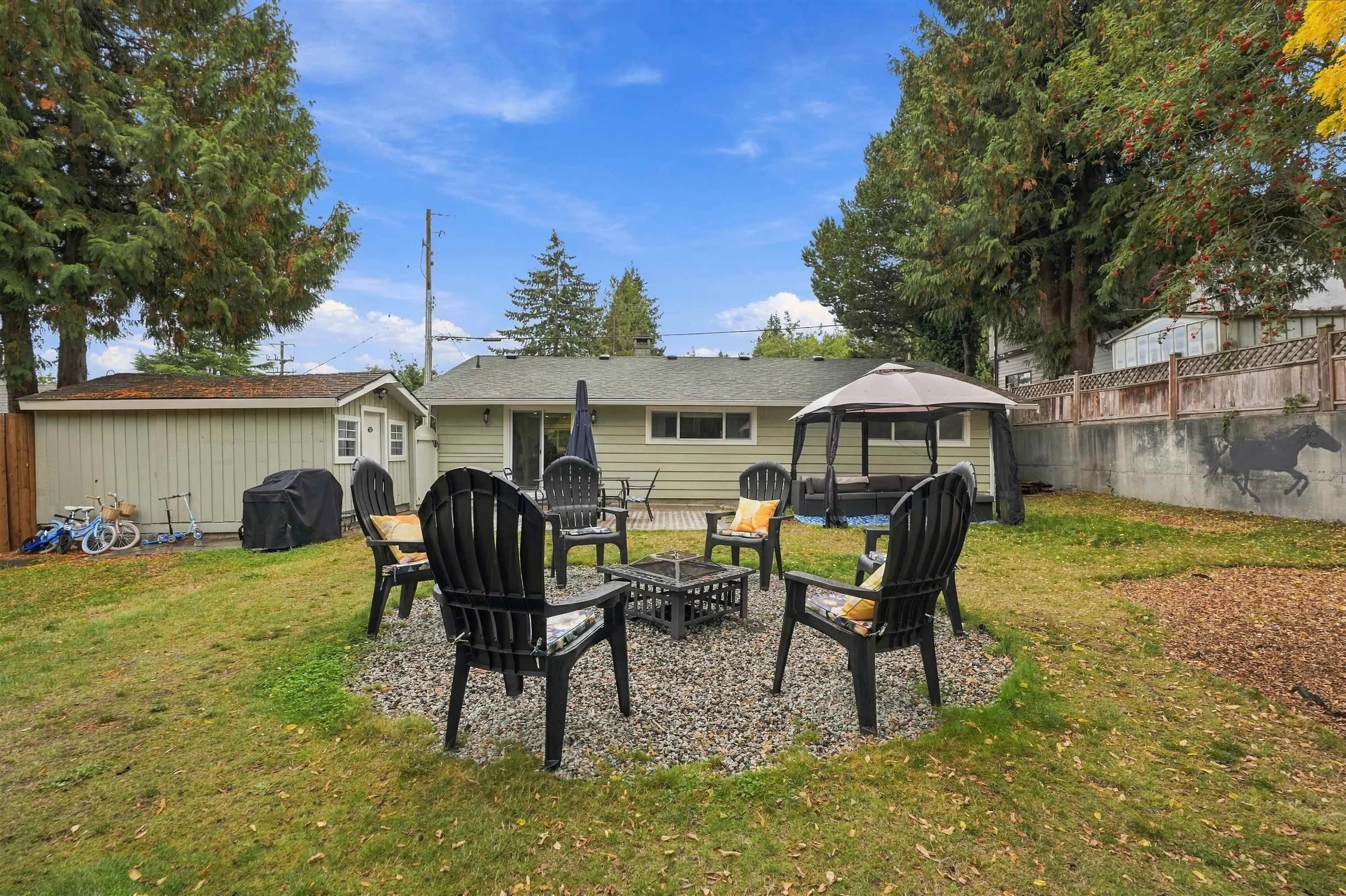 5734 Pebble Crescent, Sechelt, BC V0N 3A0 — image 34