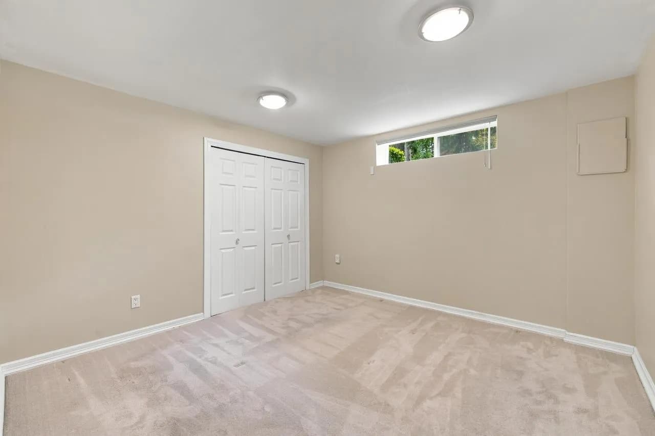 5788 Crown Street, Vancouver, BC V6N 2B7 — image 36