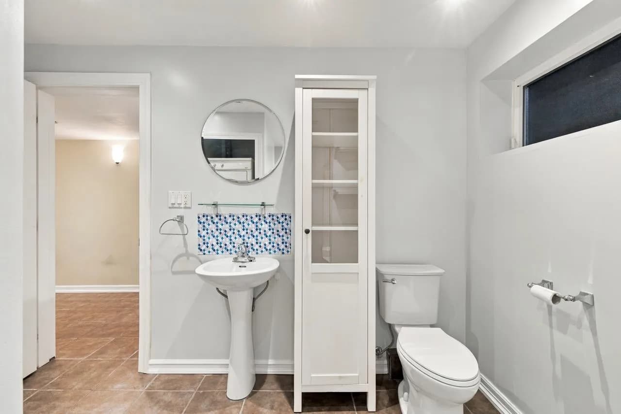 5788 Crown Street, Vancouver, BC V6N 2B7 — image 38