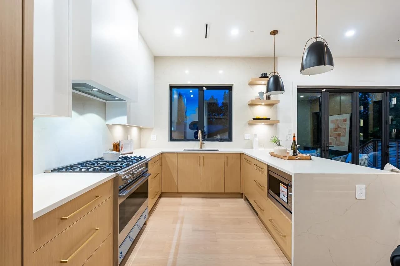 4675 St. George Street, Vancouver, BC V5V 4A8 — image 13