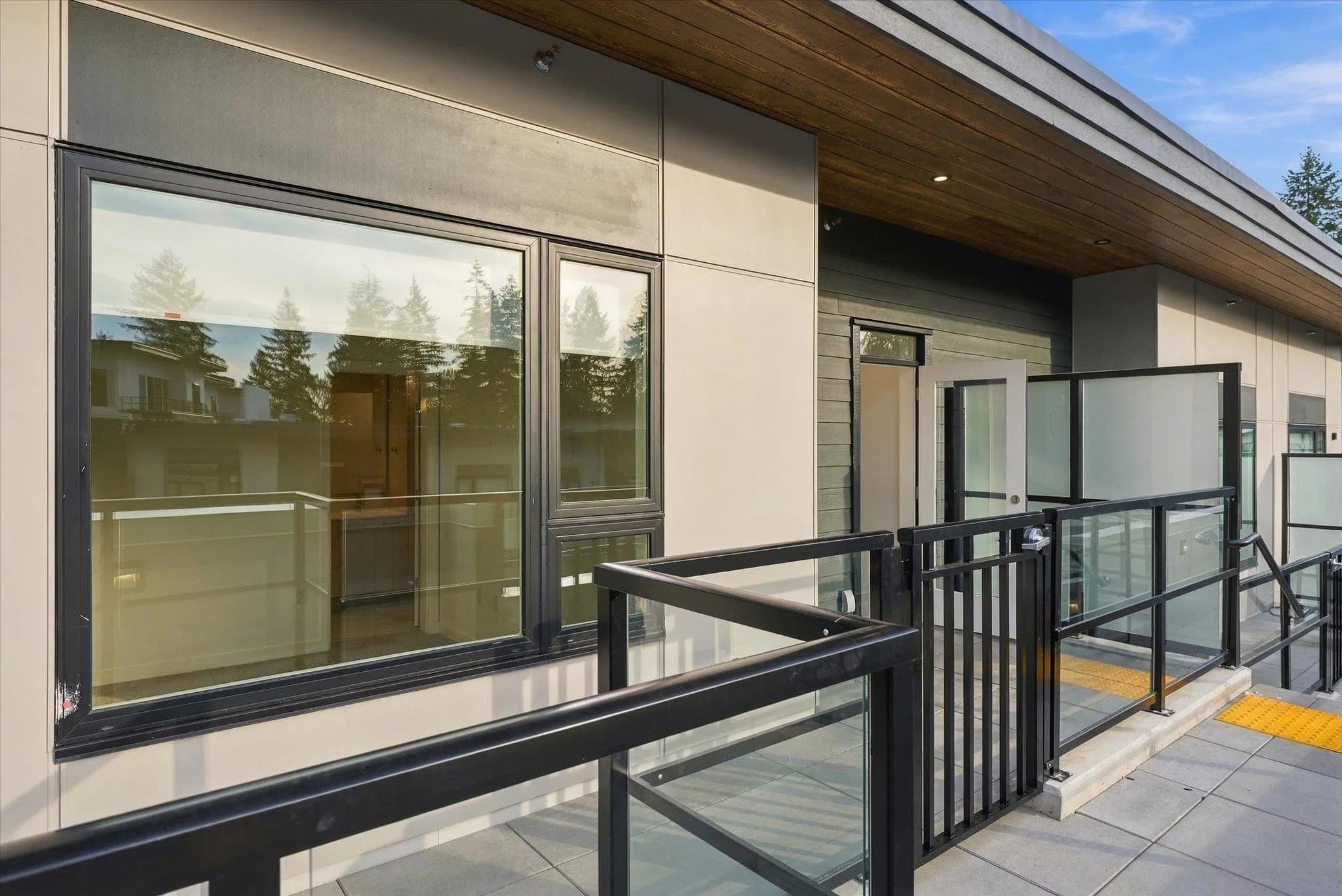 110 954 Lytton Street, North Vancouver, BC V7P 0C4 — image 14