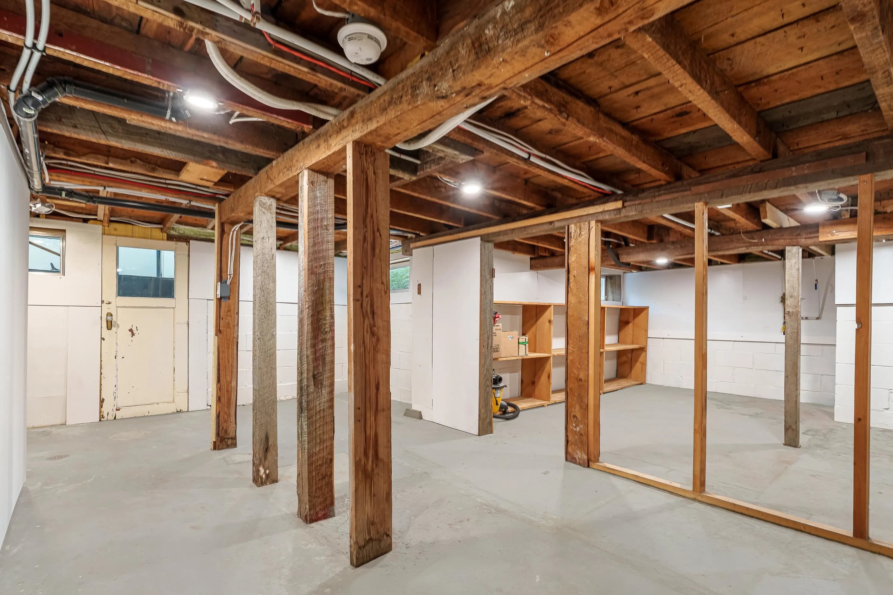 5670 Trident Avenue, Sechelt, BC V7Z 2P4 — image 36