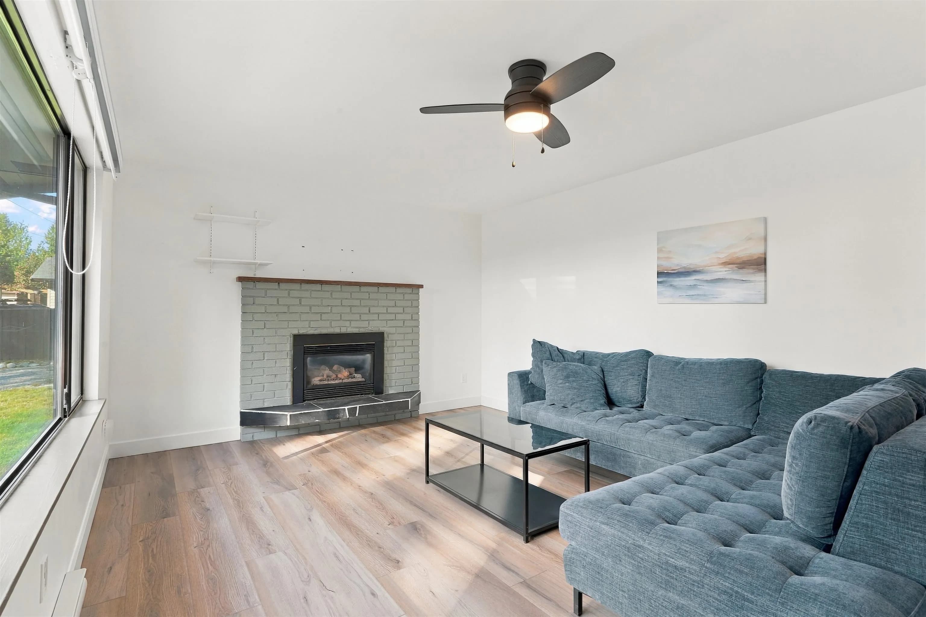 760 Brookside Place, Gibsons, BC V0N 1V9 — image 13