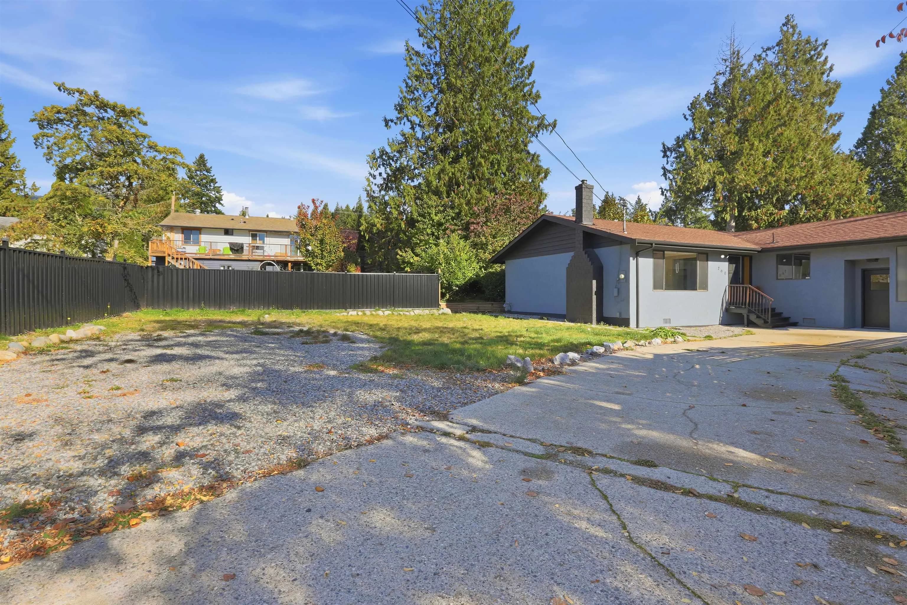 760 Brookside Place, Gibsons, BC V0N 1V9 — image 4