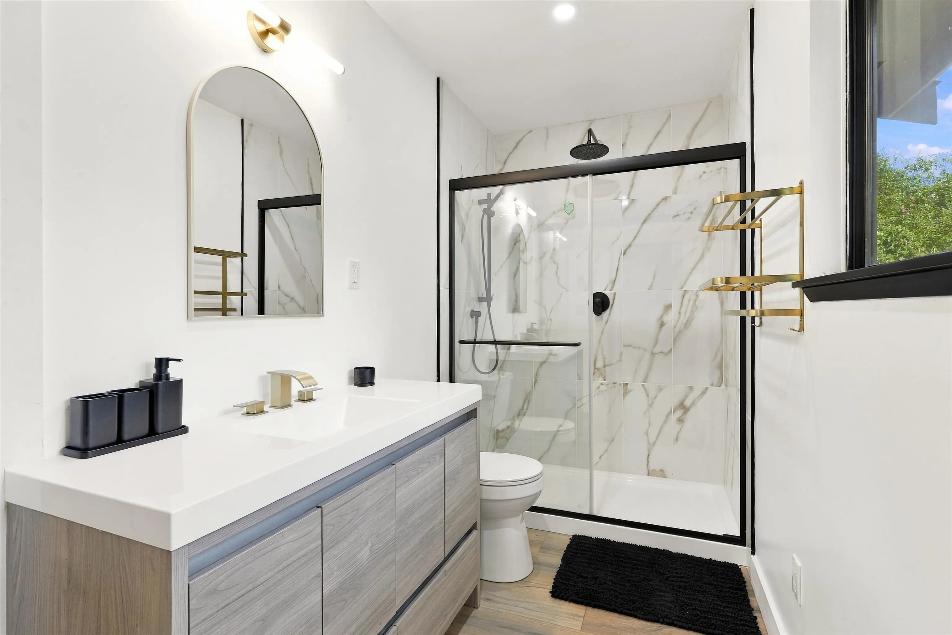 760 Brookside Place, Gibsons, BC V0N 1V9 — image 30