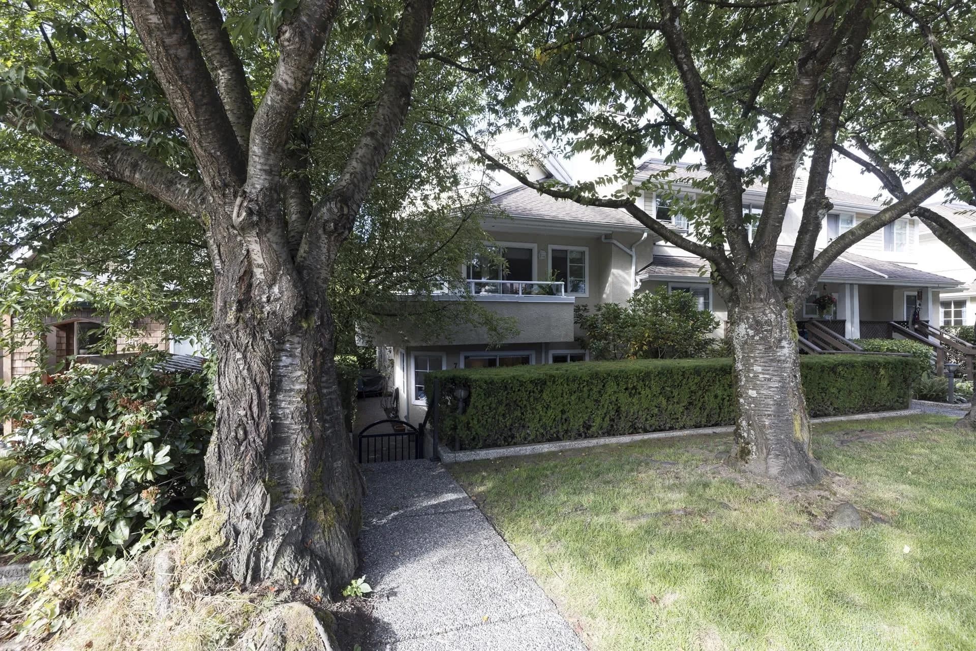7 249 E 4th Street, North Vancouver, BC V7L 1J1 — image 11