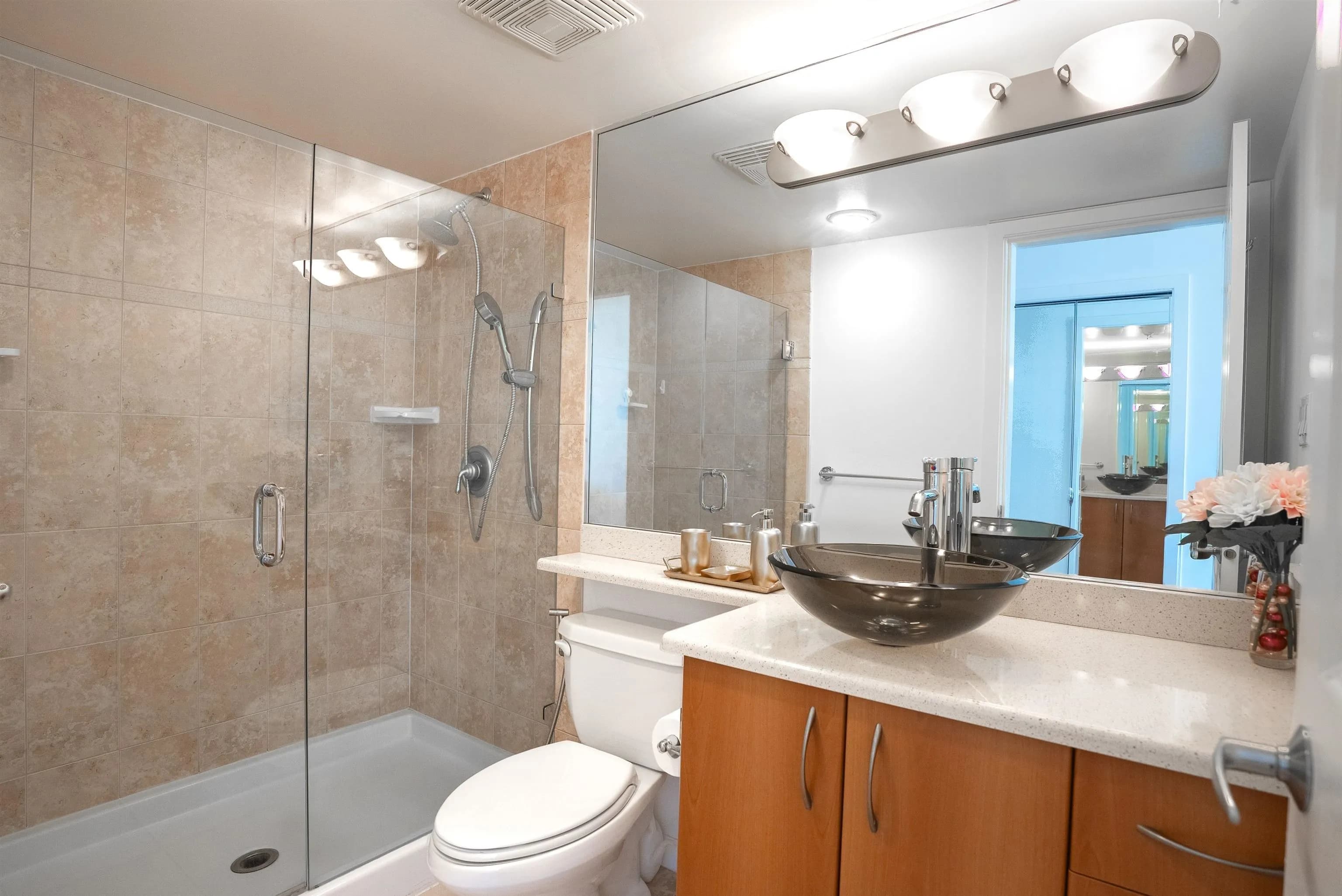 1403 235 Guildford Way, Port Moody, BC V3H 5L8 — image 19