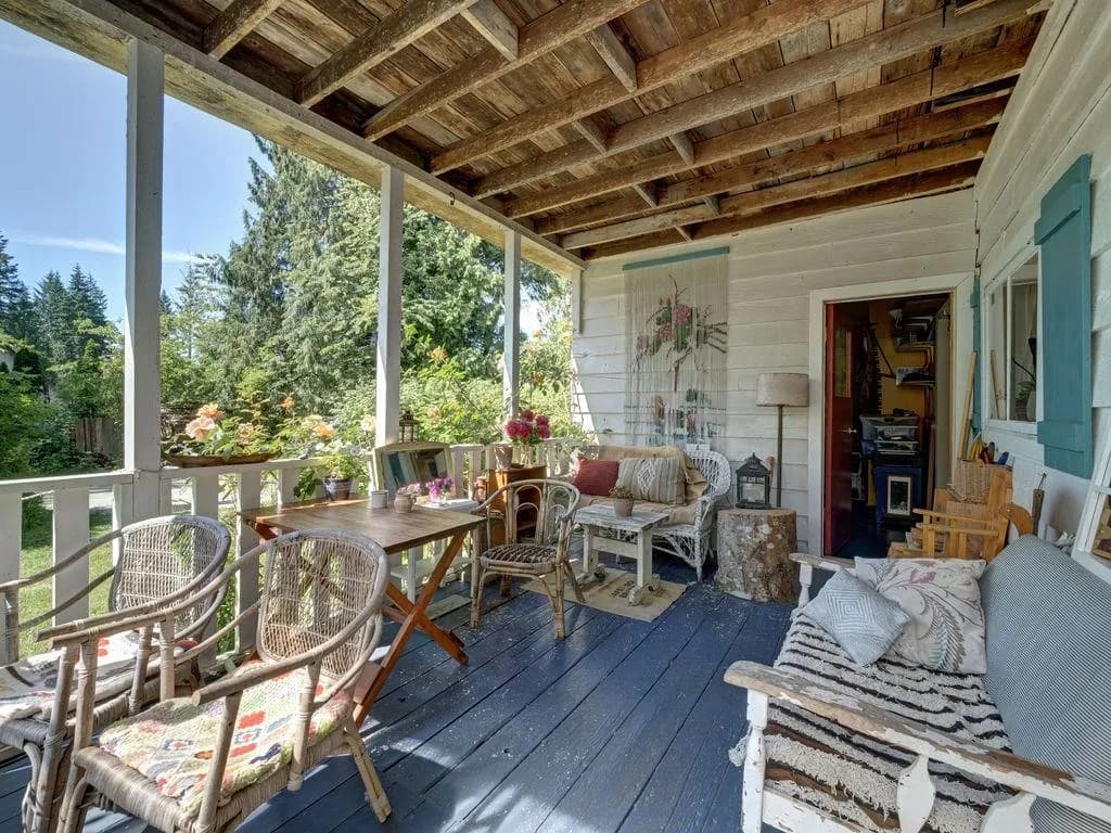 947 North Road, Gibsons, BC V0N 1V7 — image 22