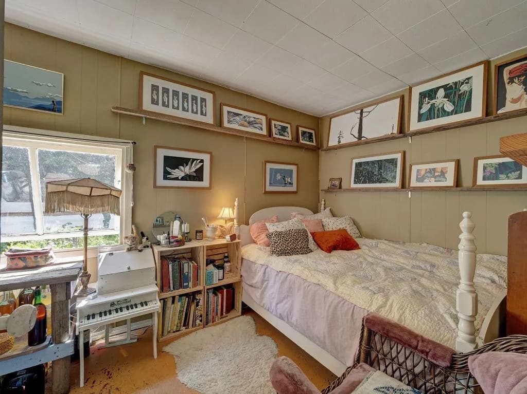 947 North Road, Gibsons, BC V0N 1V7 — image 15