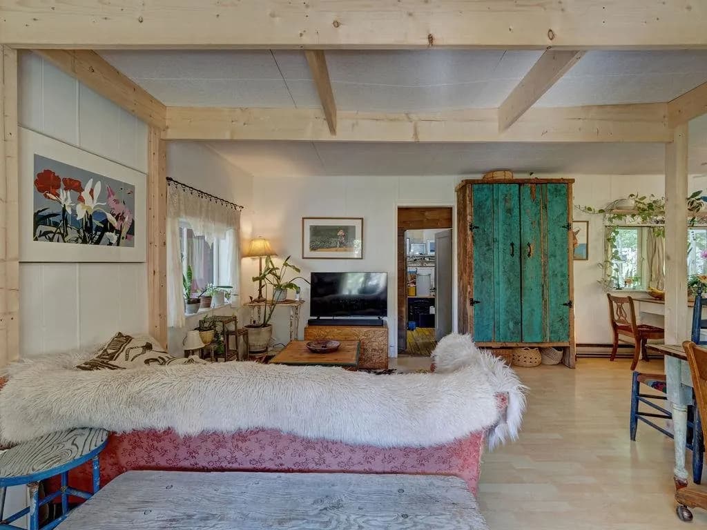 947 North Road, Gibsons, BC V0N 1V7 — image 9