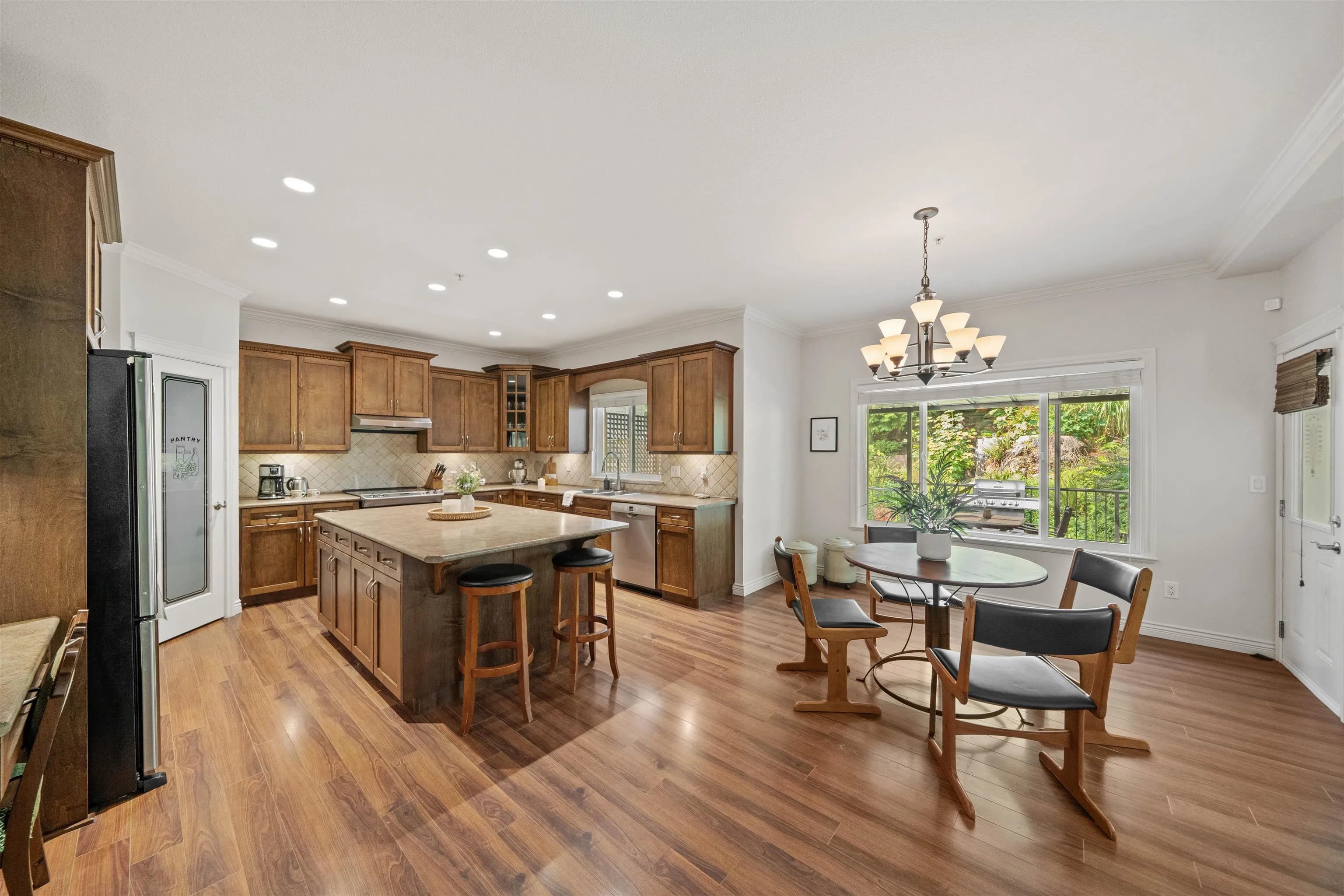 13175 239b Street, Maple Ridge, BC V4R 0A3 — image 6