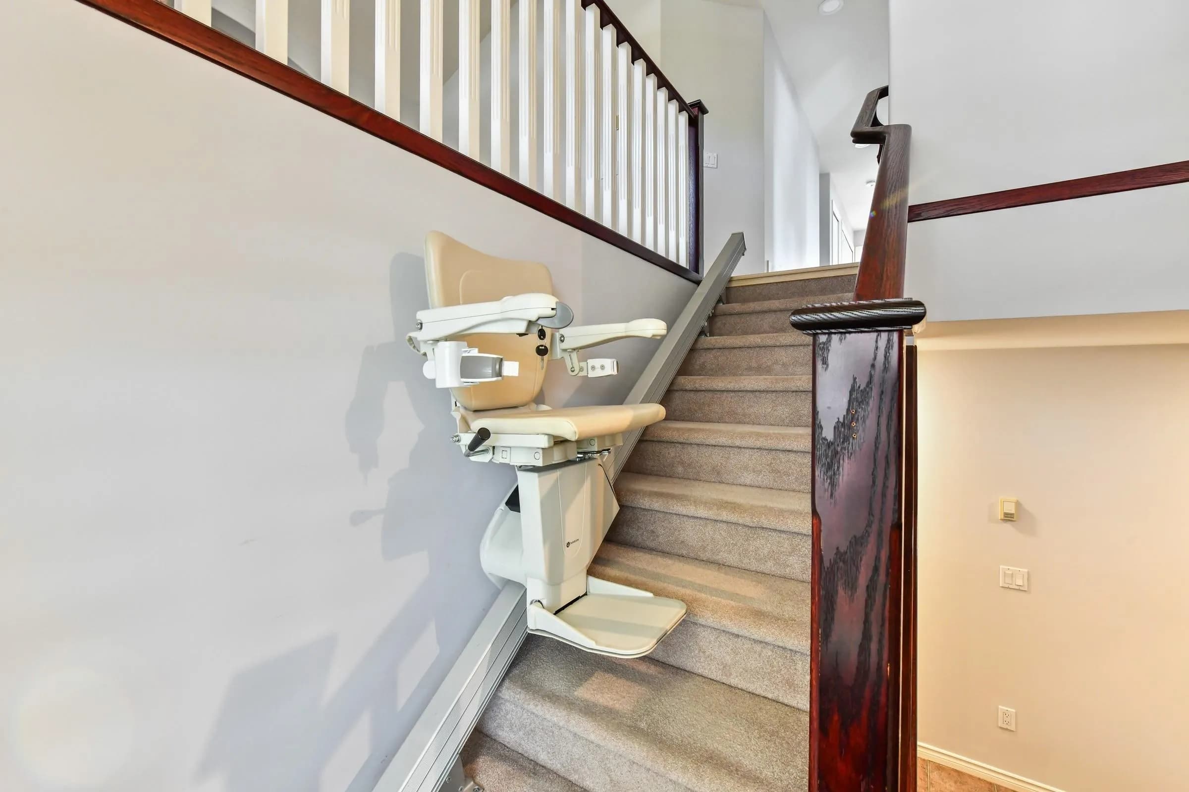 20130 Telep Avenue, Maple Ridge, BC V2X 3M4 — image 23