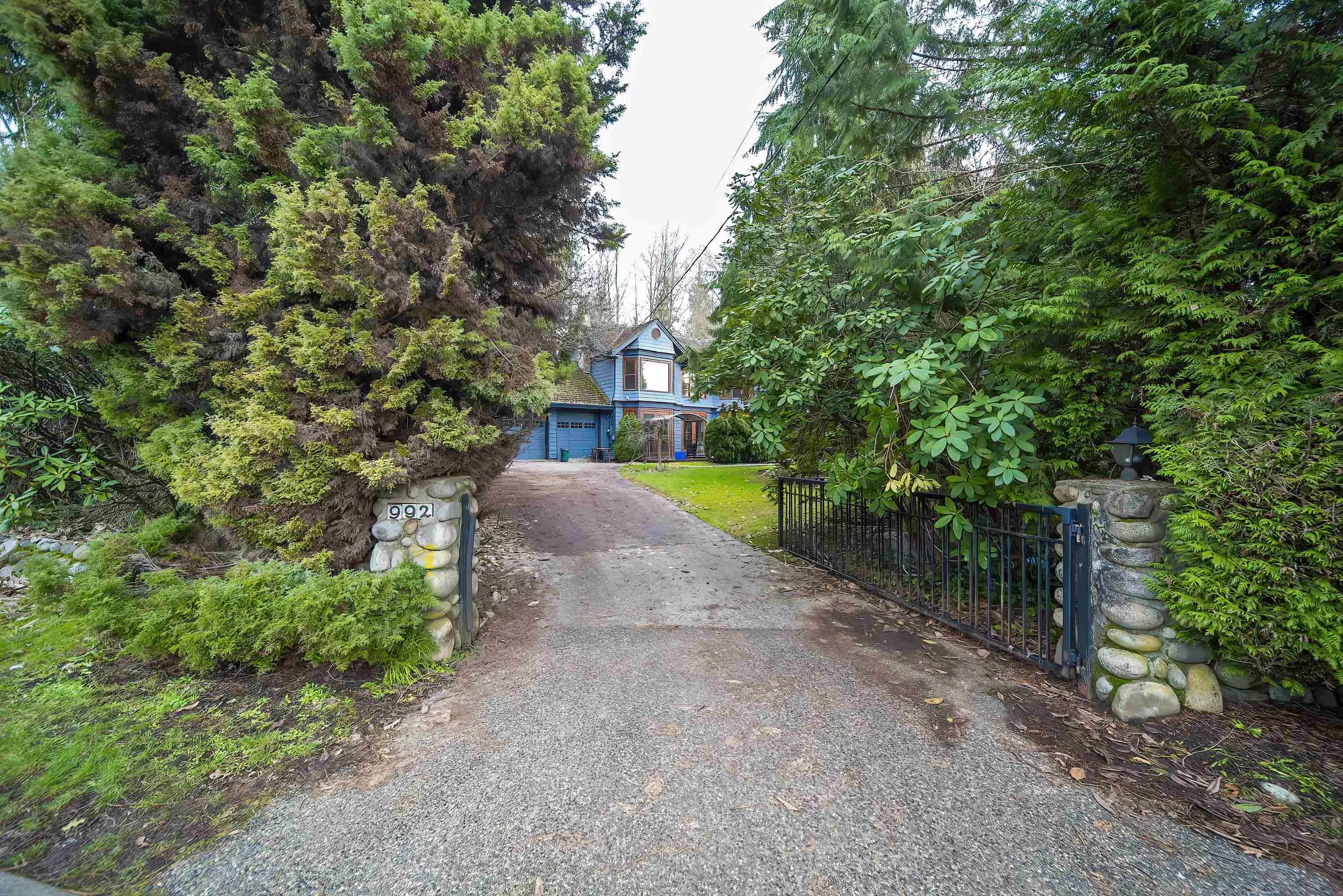 992 3rd Street, West Vancouver, BC V7T 2J3 — image 31