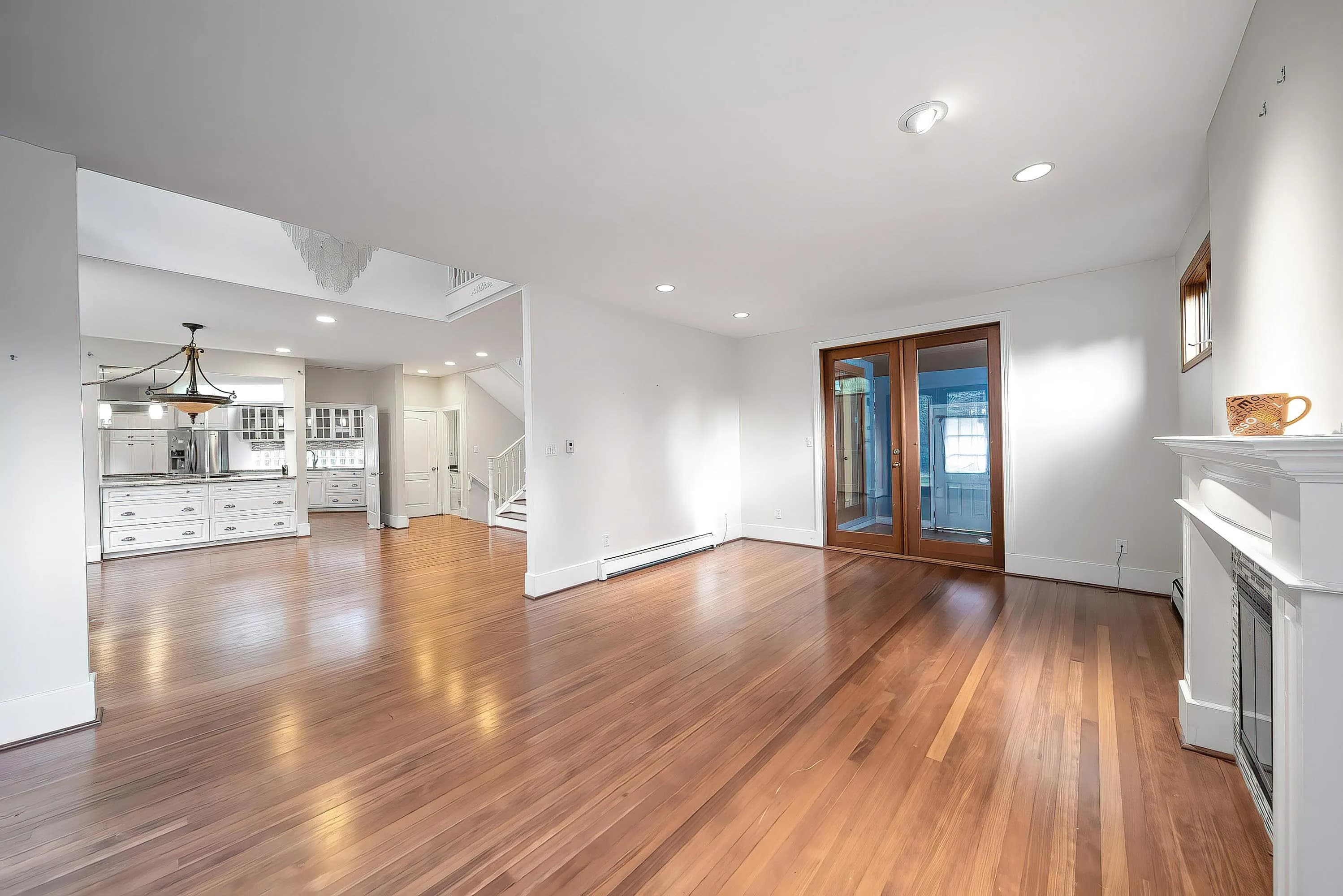 992 3rd Street, West Vancouver, BC V7T 2J3 — image 6