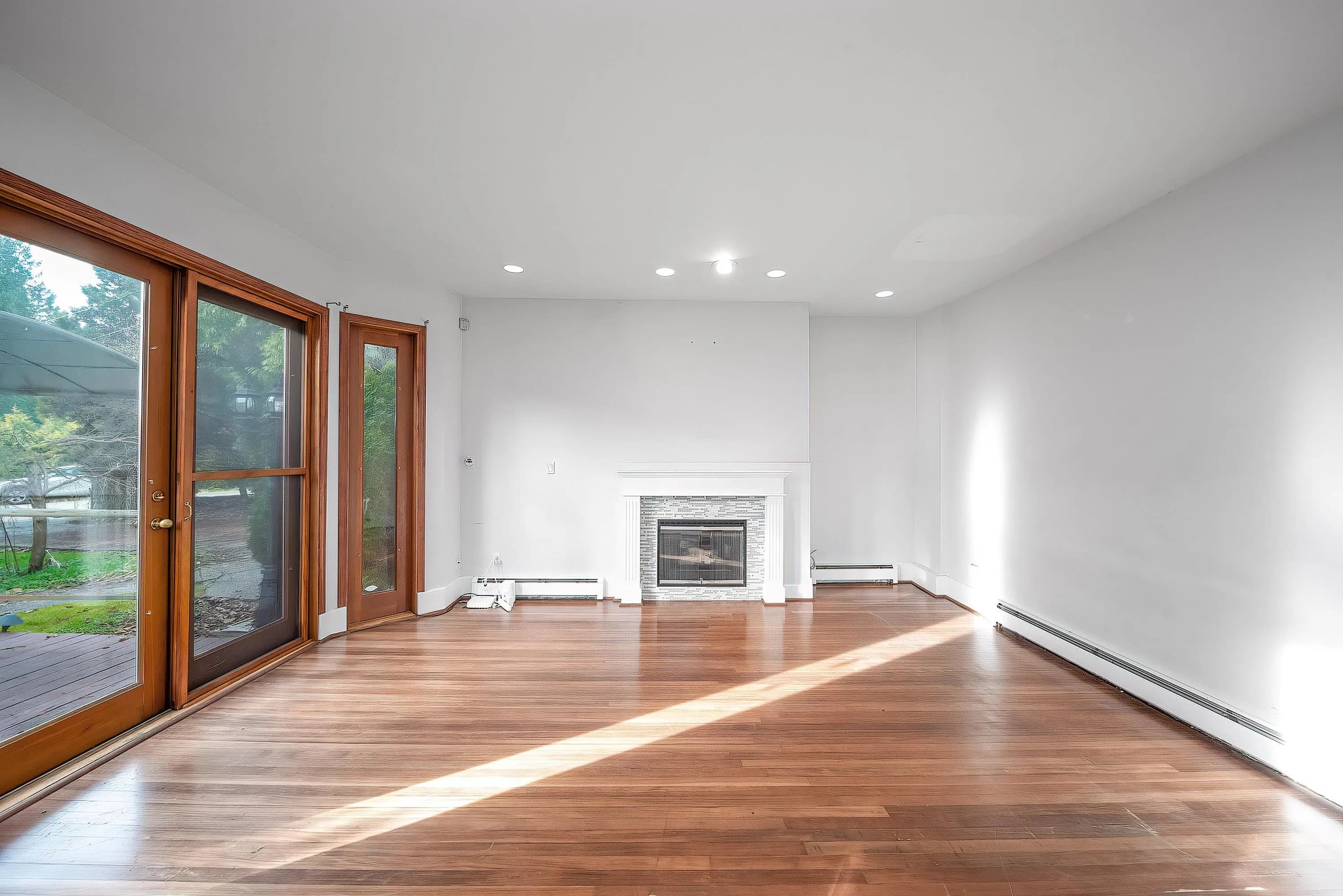 992 3rd Street, West Vancouver, BC V7T 2J3 — image 16