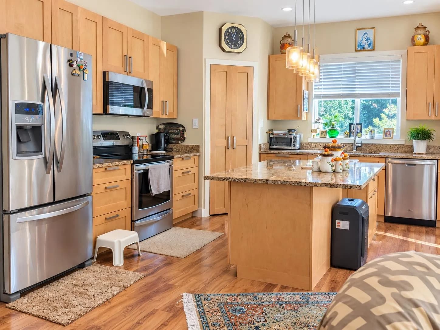 6202 Sitka Road, Sechelt, BC V0N 3A3 — image 3