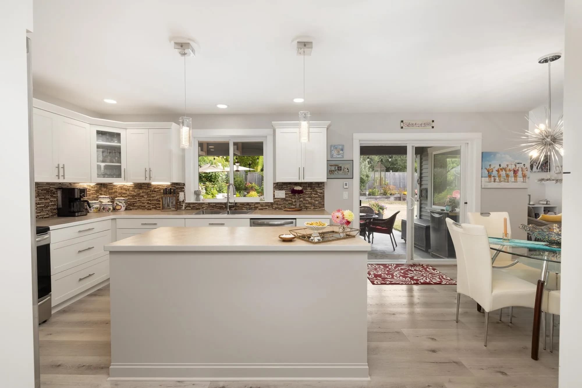 4784 Tamarack Place, Sechelt, BC V7Z 0E8 — image 13