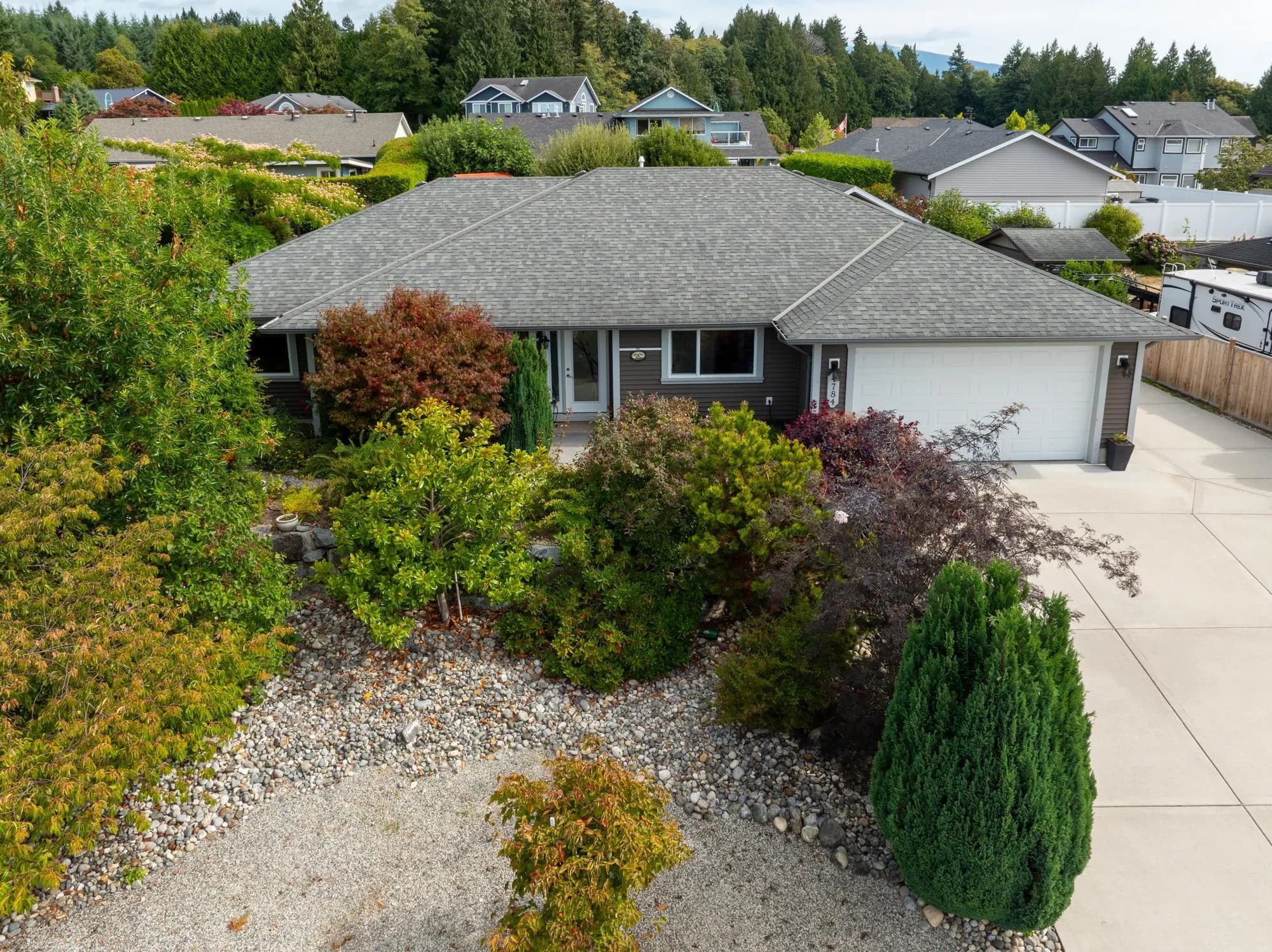 4784 Tamarack Place, Sechelt, BC V7Z 0E8 — image 1