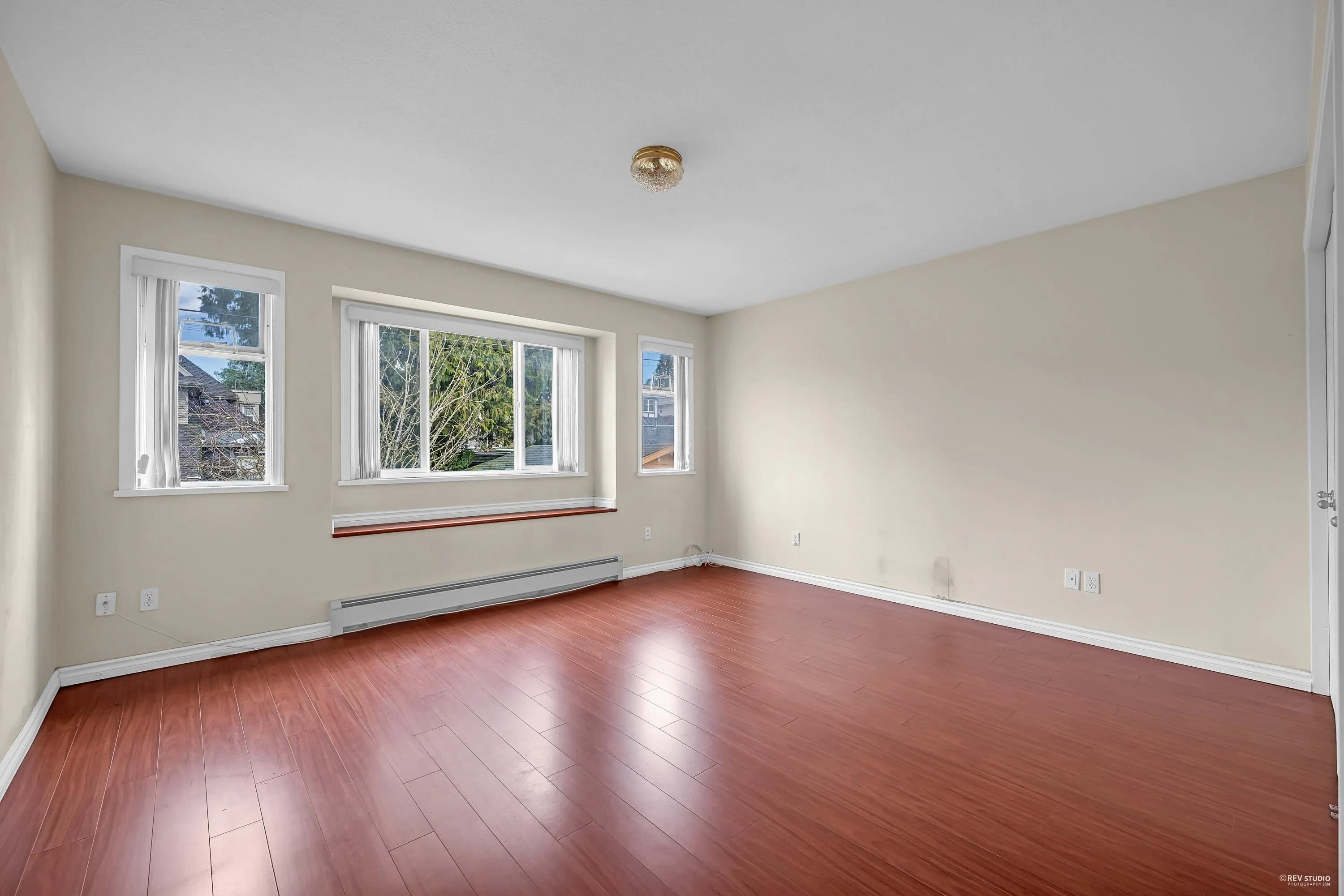 1945 W 44th Avenue, Vancouver, BC V6M 2E8 — image 24