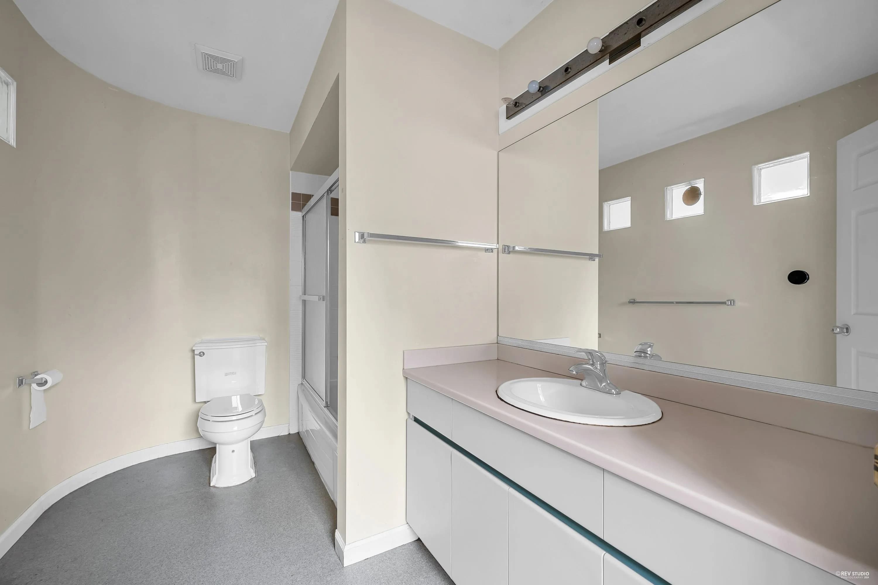 1945 W 44th Avenue, Vancouver, BC V6M 2E8 — image 26