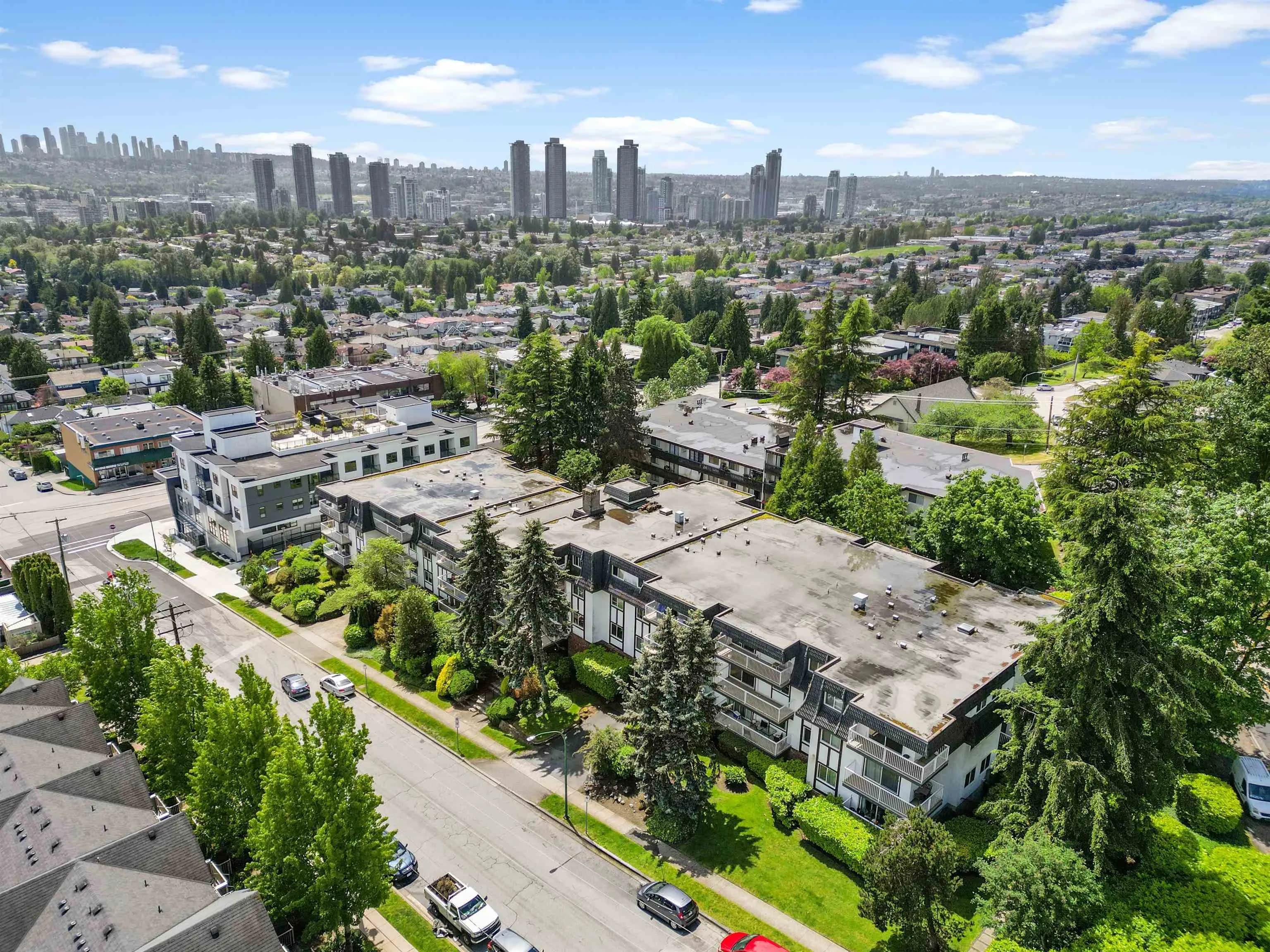 302 371 Ellesmere Avenue, Burnaby, BC V5B 3T1 — image 24