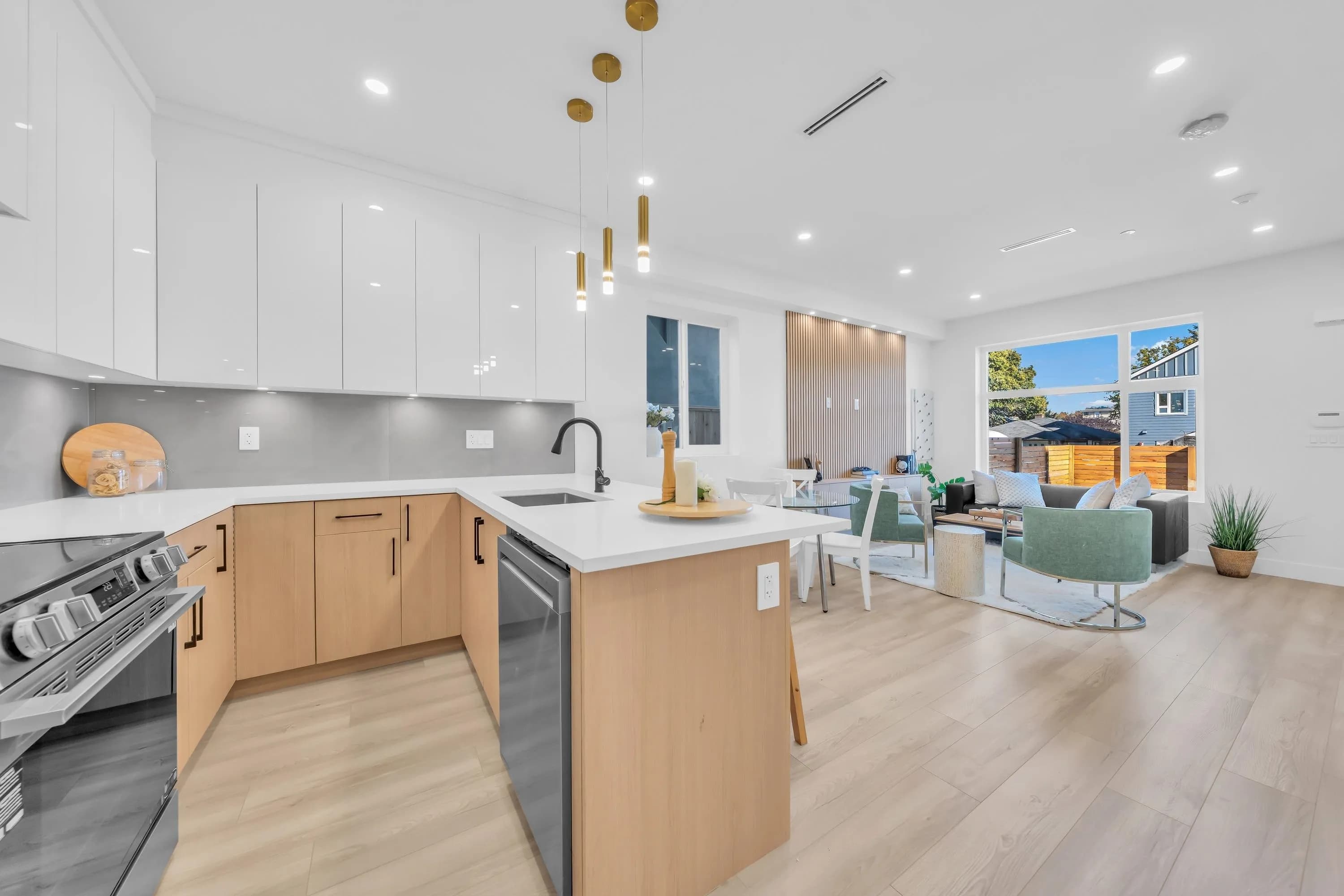 1 4587 Knight Street, Vancouver, BC V5N 3M8 — image 10
