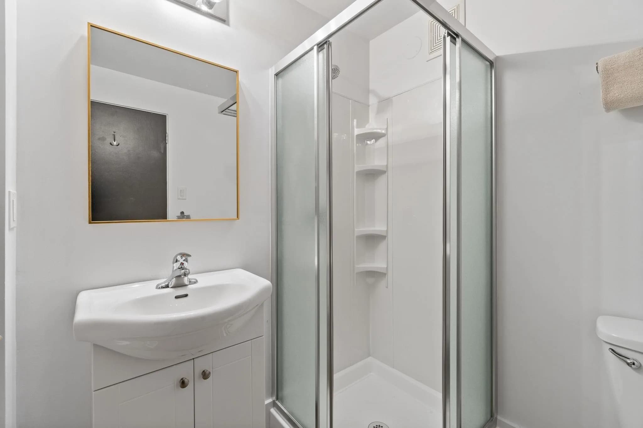 442 Monteray Avenue, North Vancouver, BC V7N 3G2 — image 17