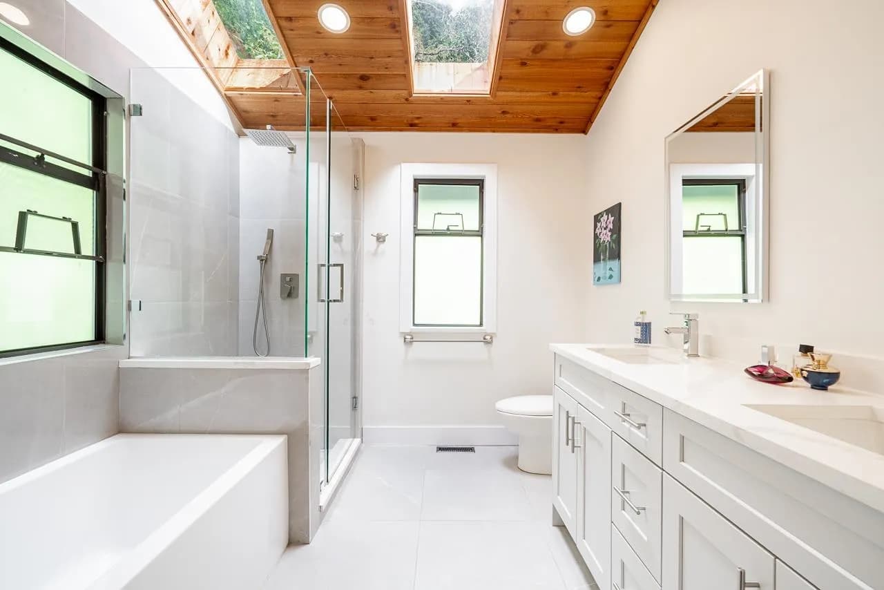 4643 Port View Place, West Vancouver, BC V7S 3A4 — image 17