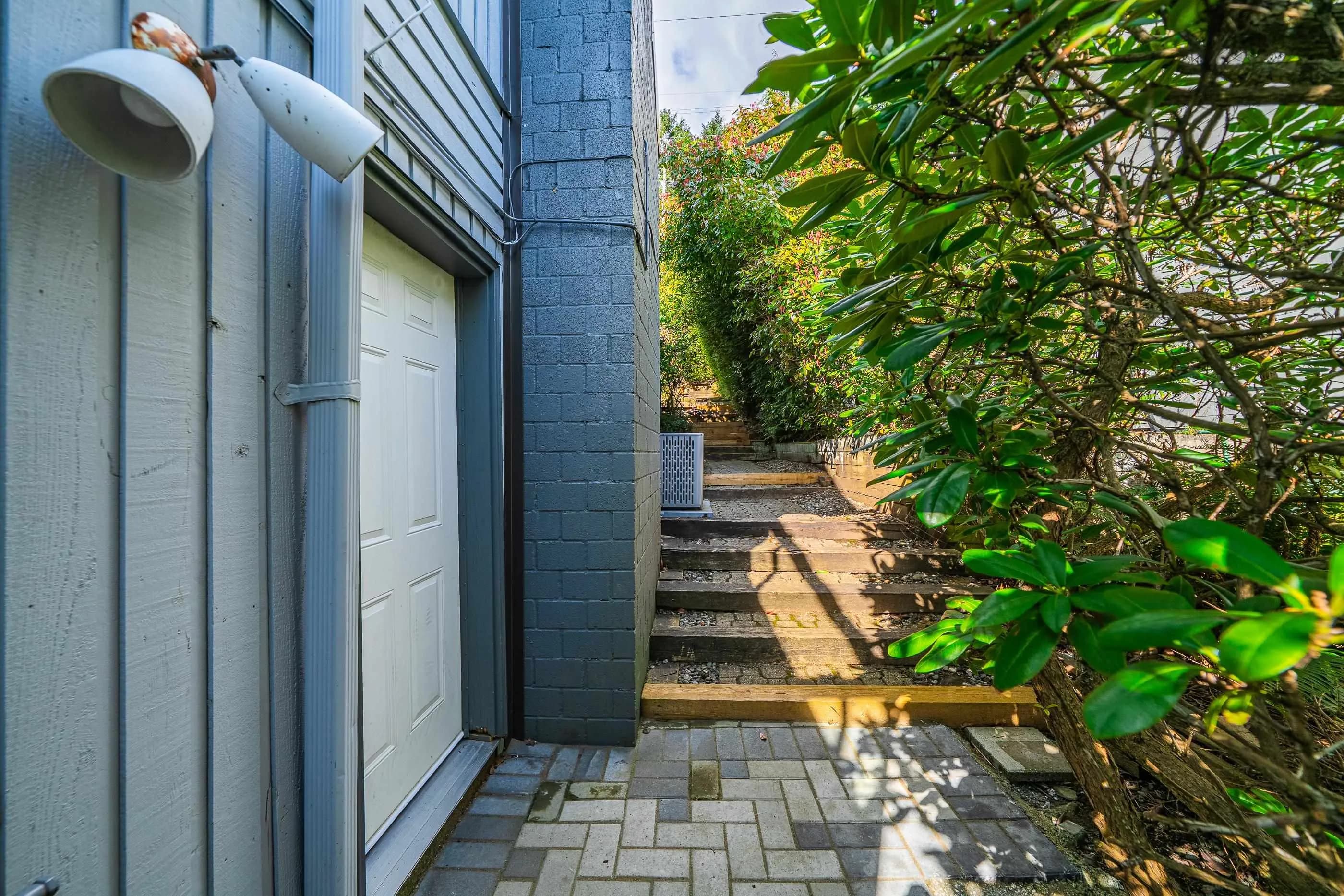 4643 Port View Place, West Vancouver, BC V7S 3A4 — image 30